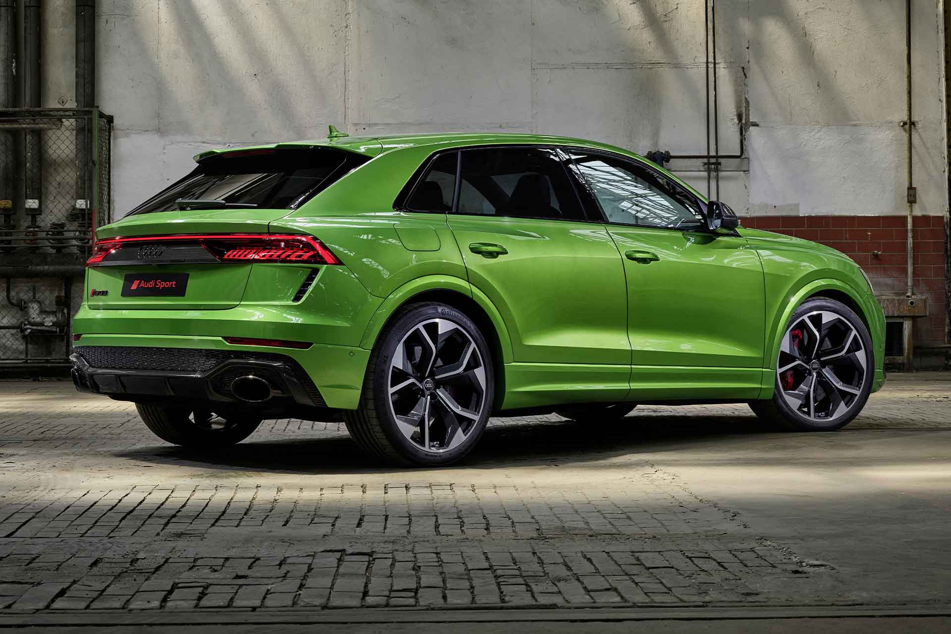 Audi RS Q8 SUV | Uncrate