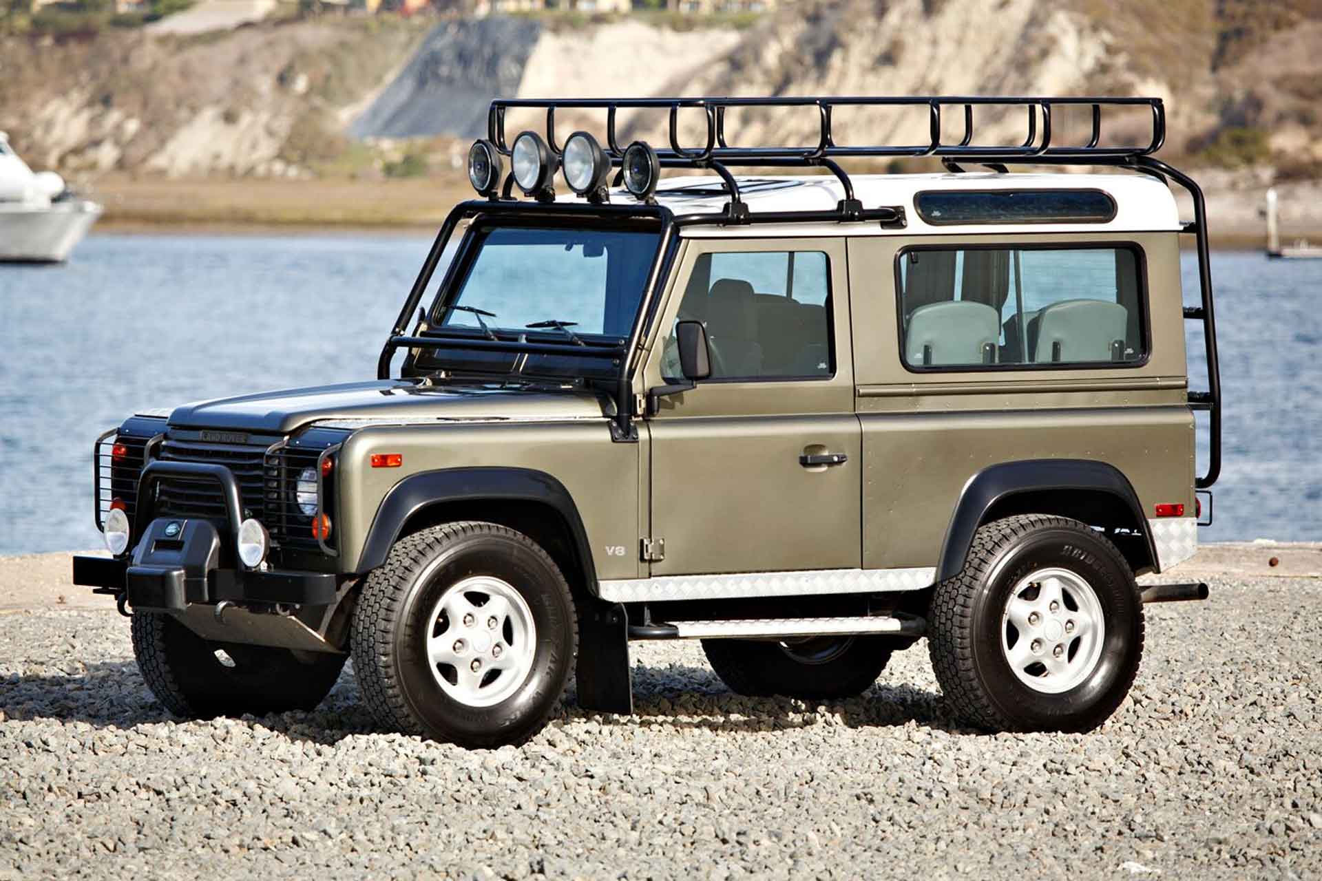 land rover defender nas production numbers