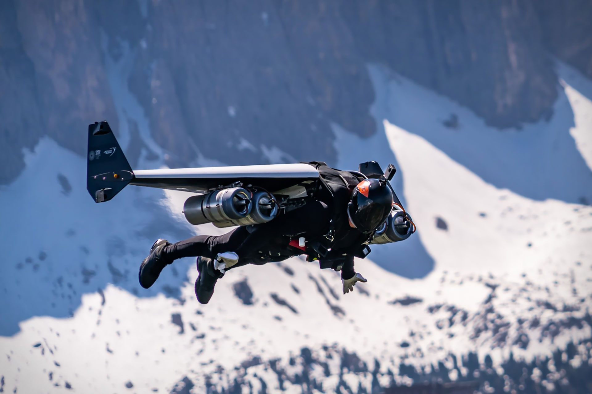 Skydive Dubai Jetpack - Human flying machine 