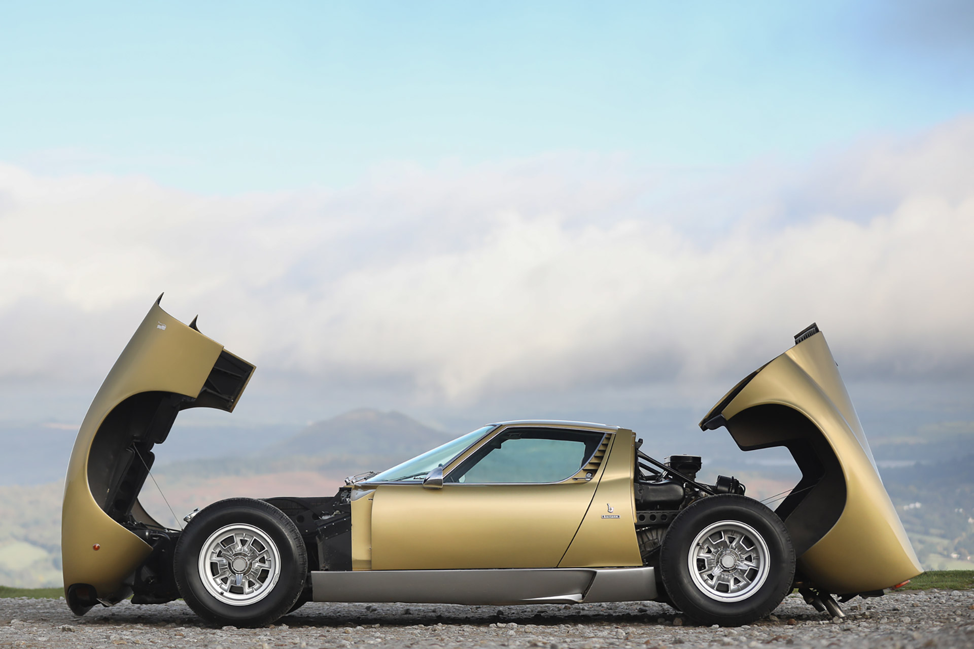 1971 Lamborghini Miura P400 SV Speciale | Uncrate