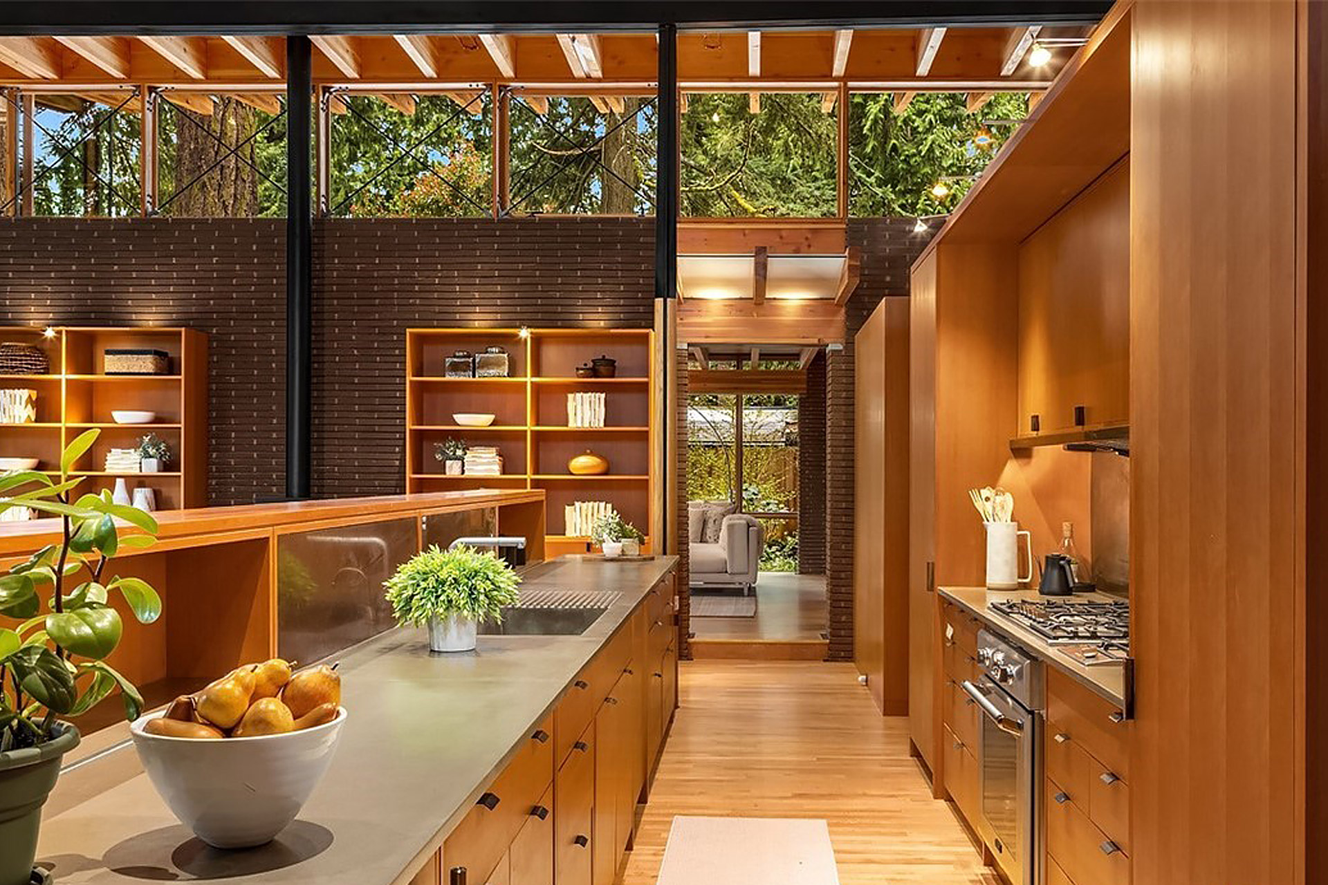 Beaux Arts House Uncrate