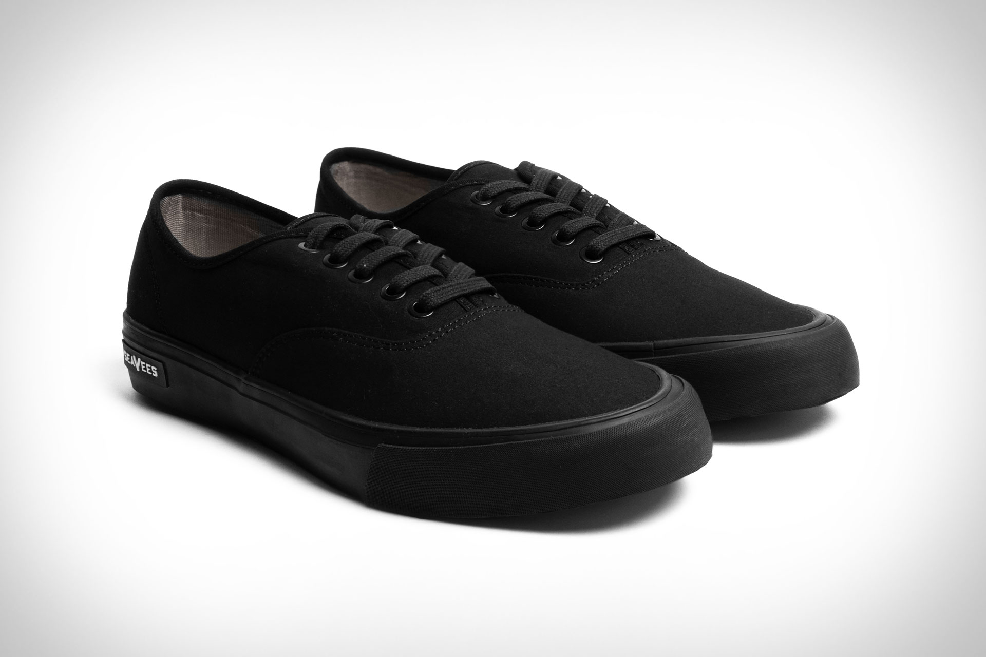 seavees leather legend sneakers