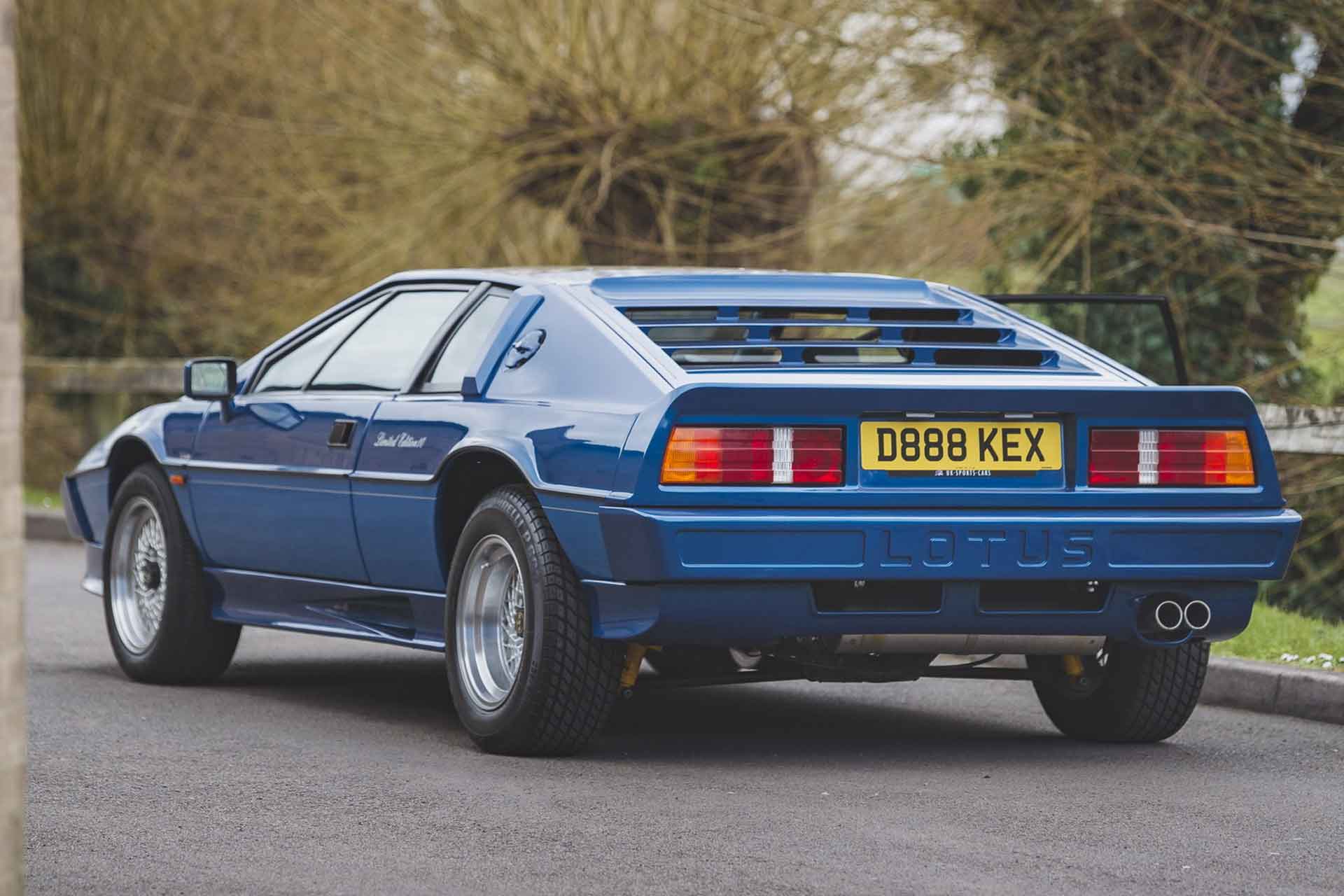 1987 Lotus Esprit Turbo HC Coupe | Uncrate