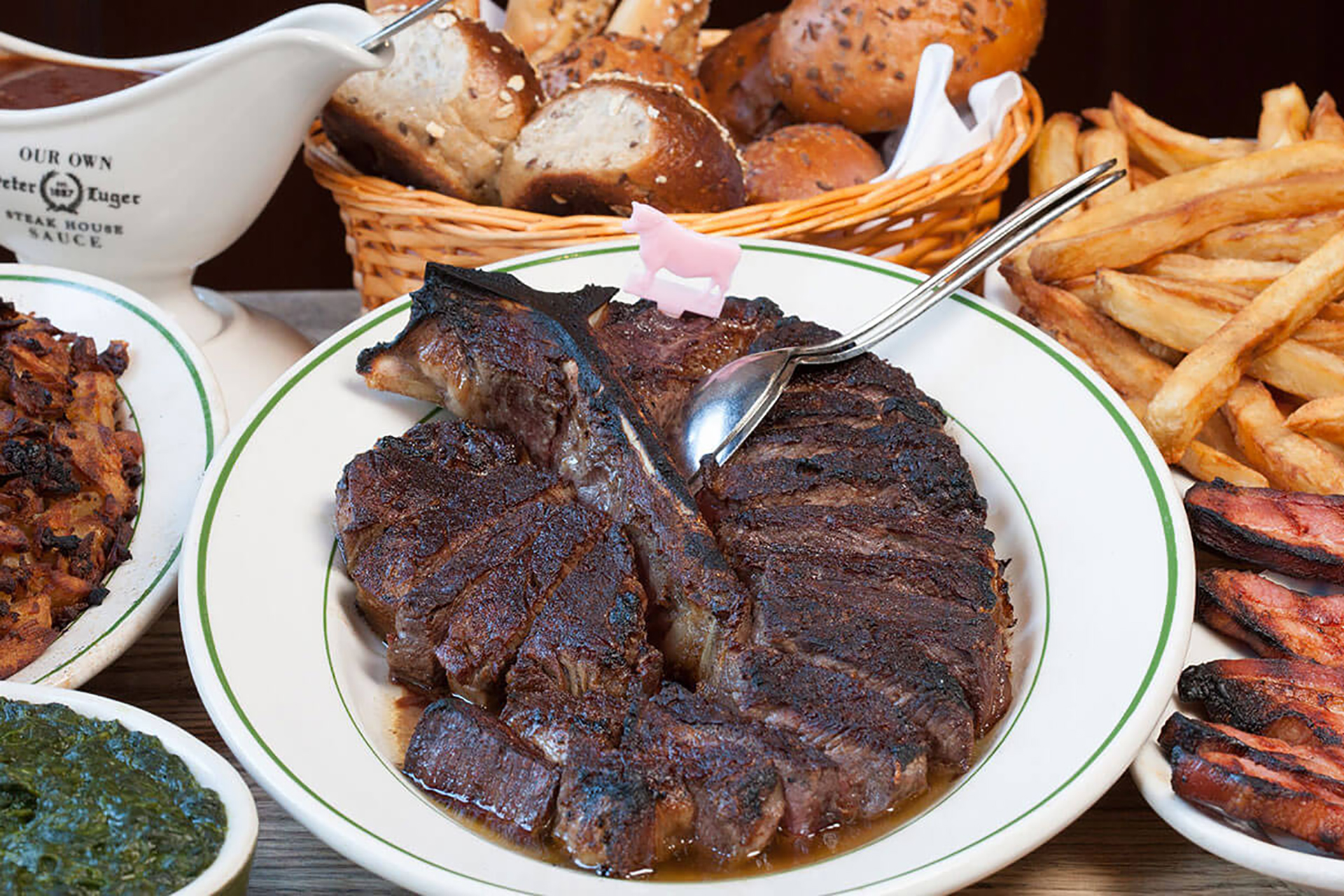 Peter Luger steakhouse launches online reservations