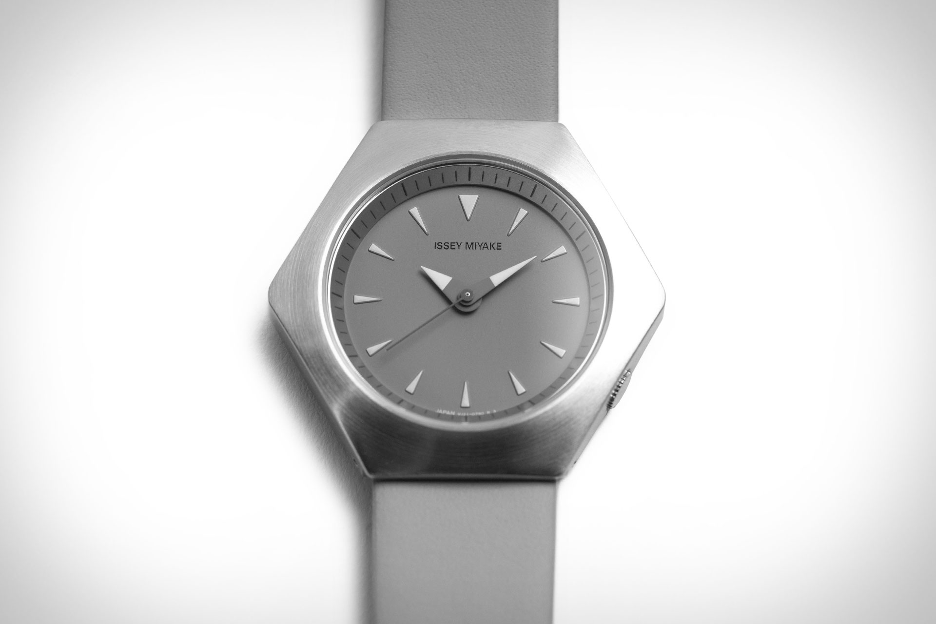 Issey Miyake Roku Watch | Uncrate