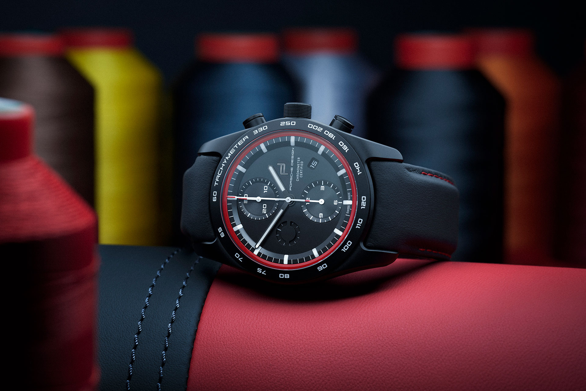 Часы Porsche Design, изготовленные по индивидуальному заказу