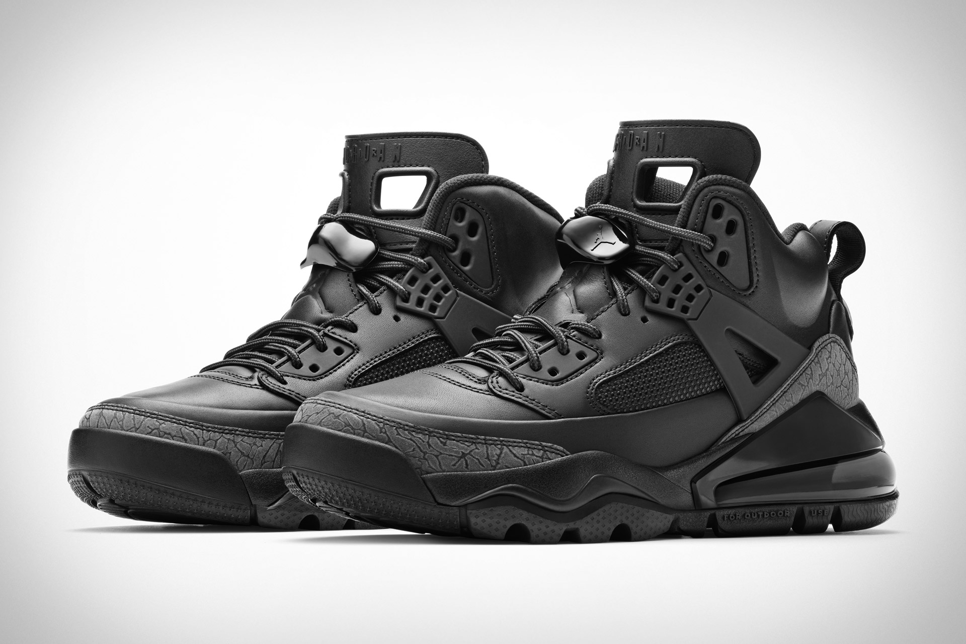 spizike boots black