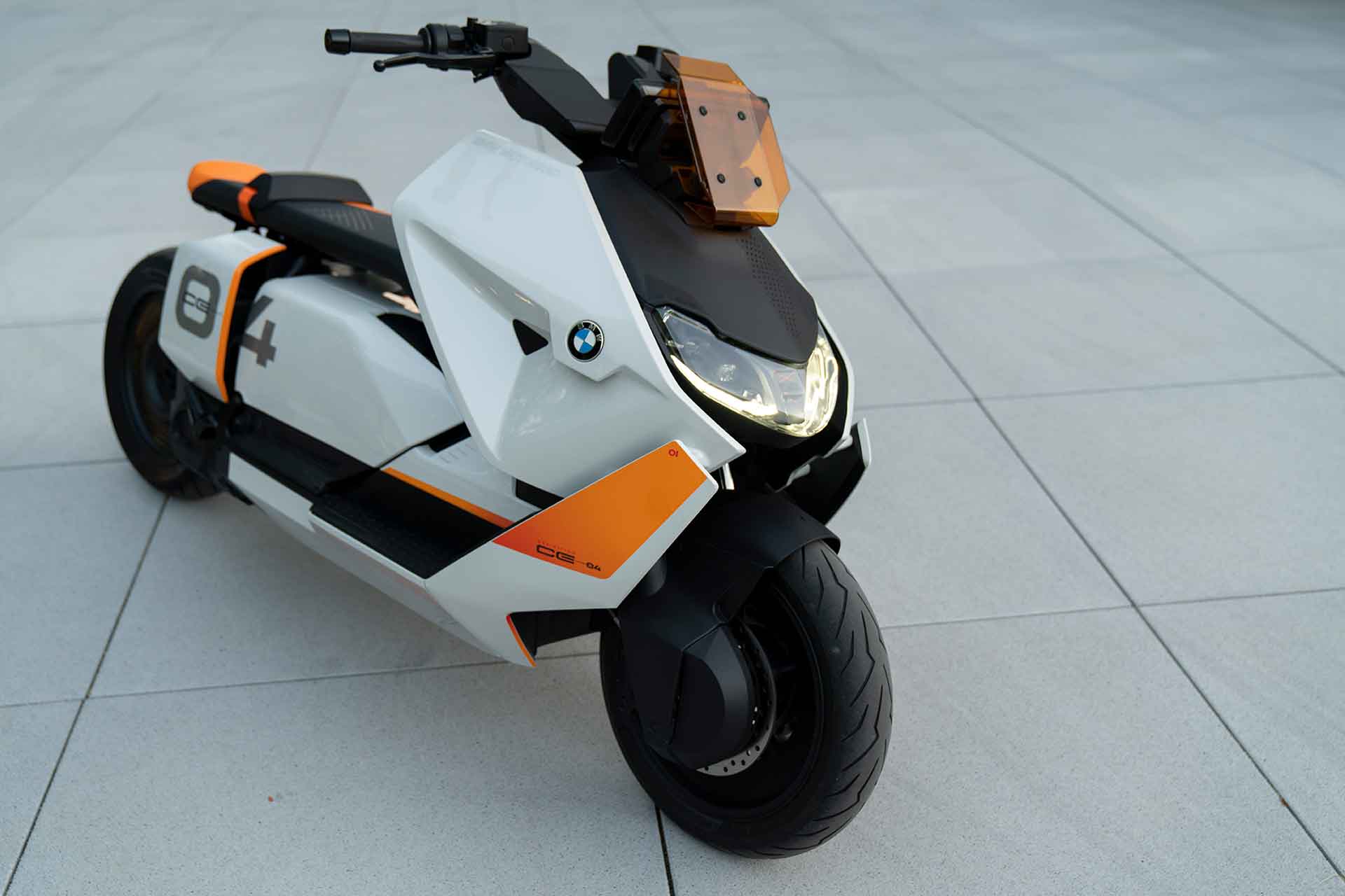 BMW Motorrad Definition CE 04 Scooter | Uncrate