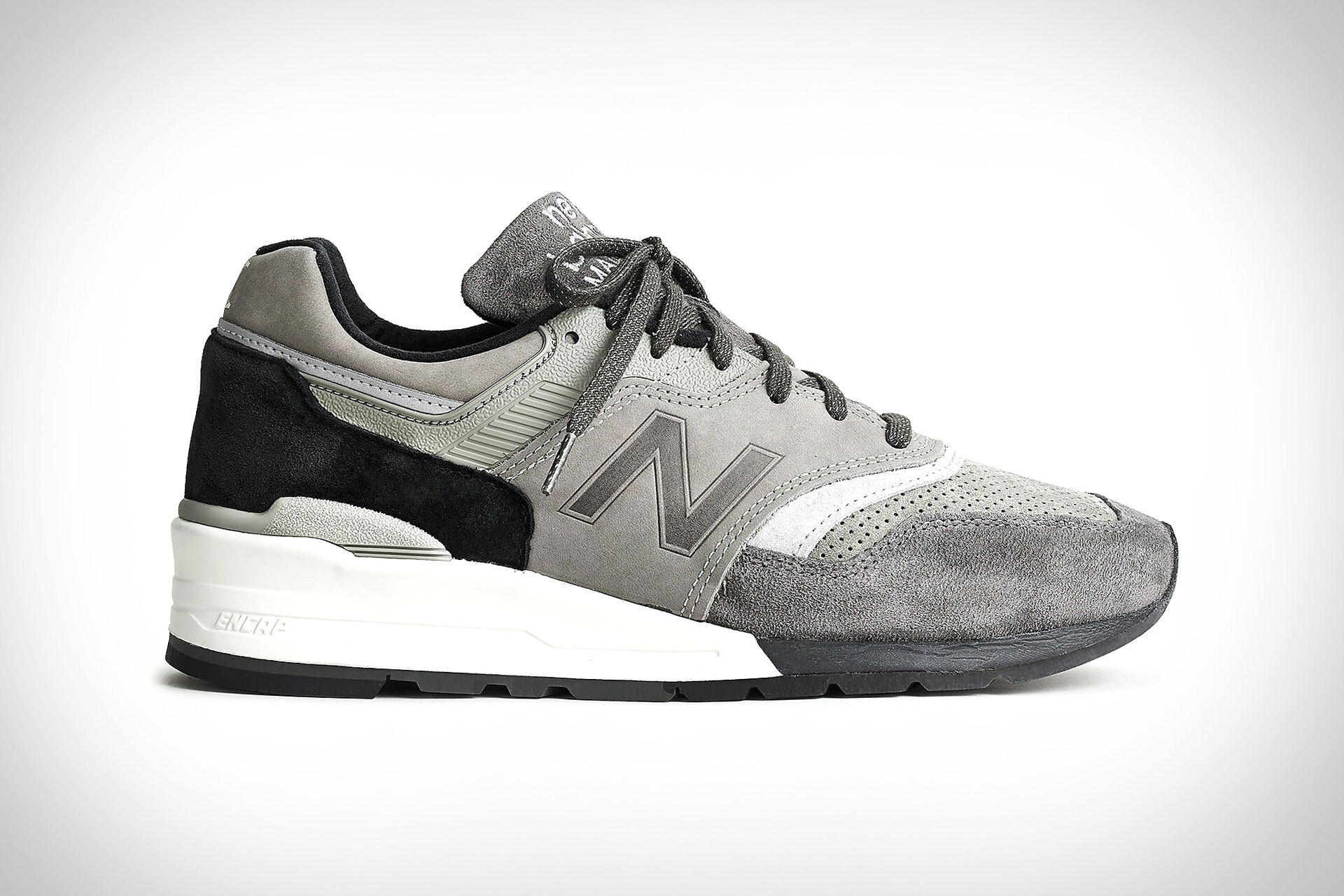 New Balance x J.Crew 997 10th Anniversary Sneakers | Uncrate
