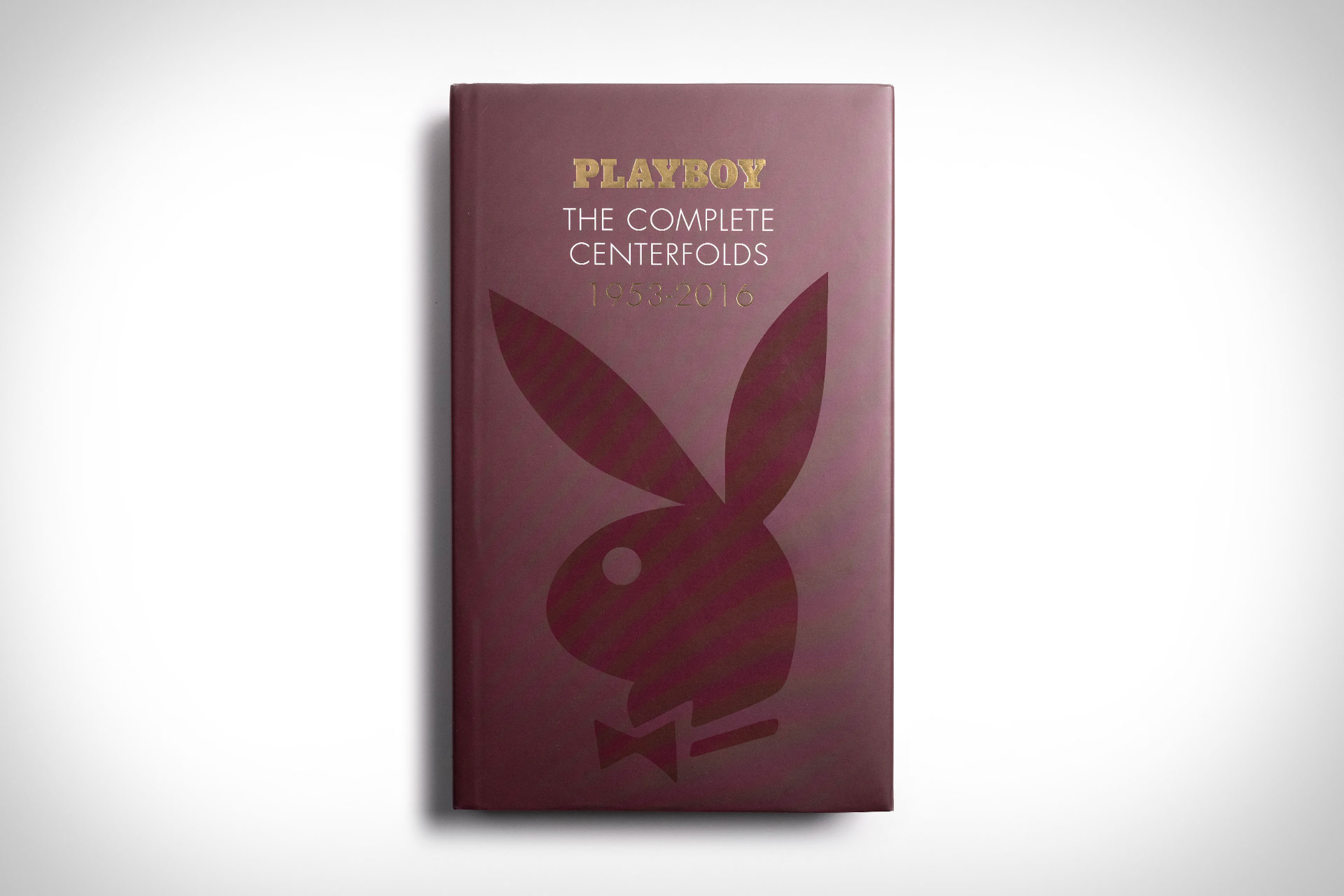 Плейбой книга. Playboy complete Centerfolds 1953 2016 описание. Фотоальбом Playboy the complete Centerfolds. Playboy. The complete Centerfolds 1953-2016" 1.