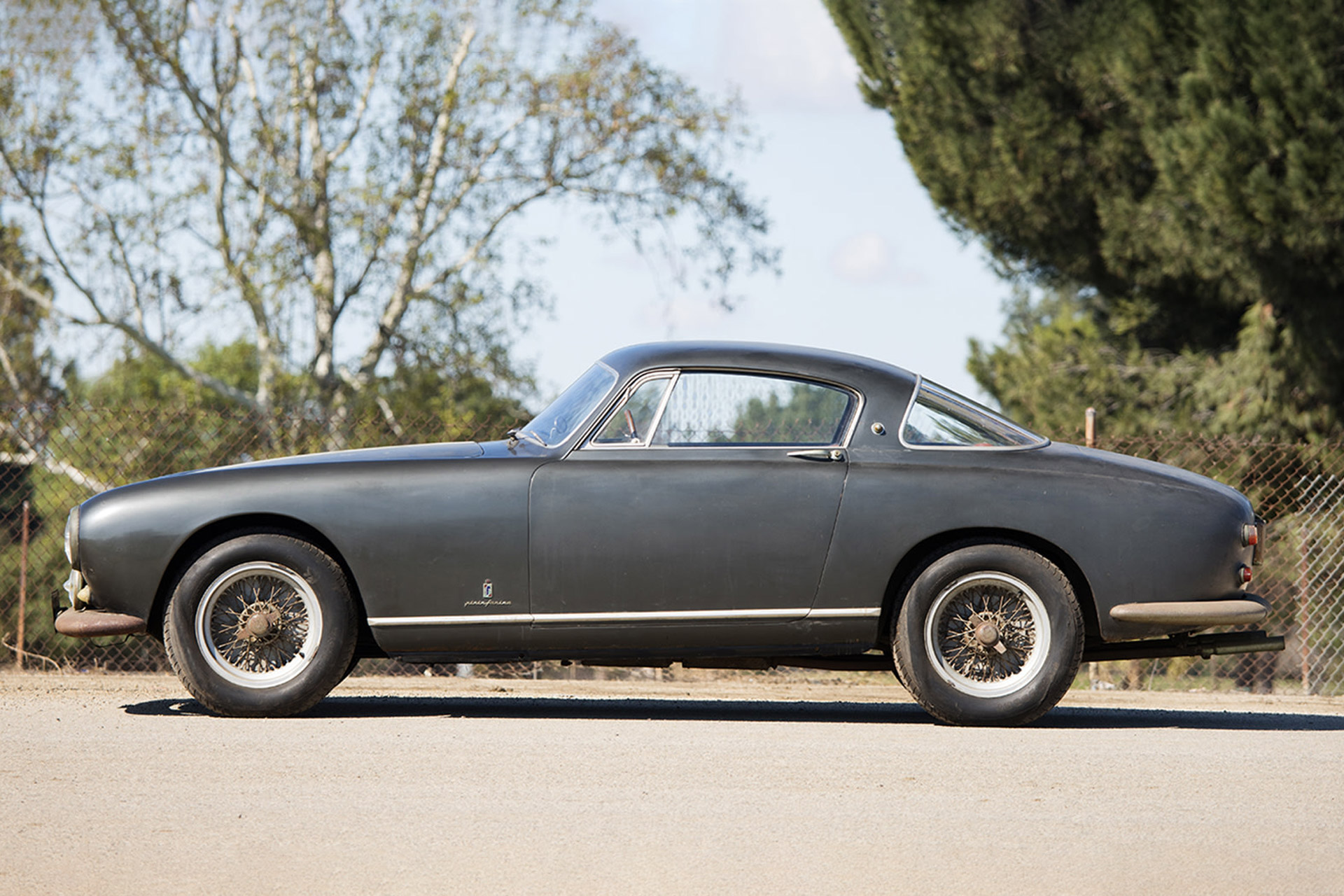 1955年フェラーリ250ヨーロッパGTクーペ Uncrate