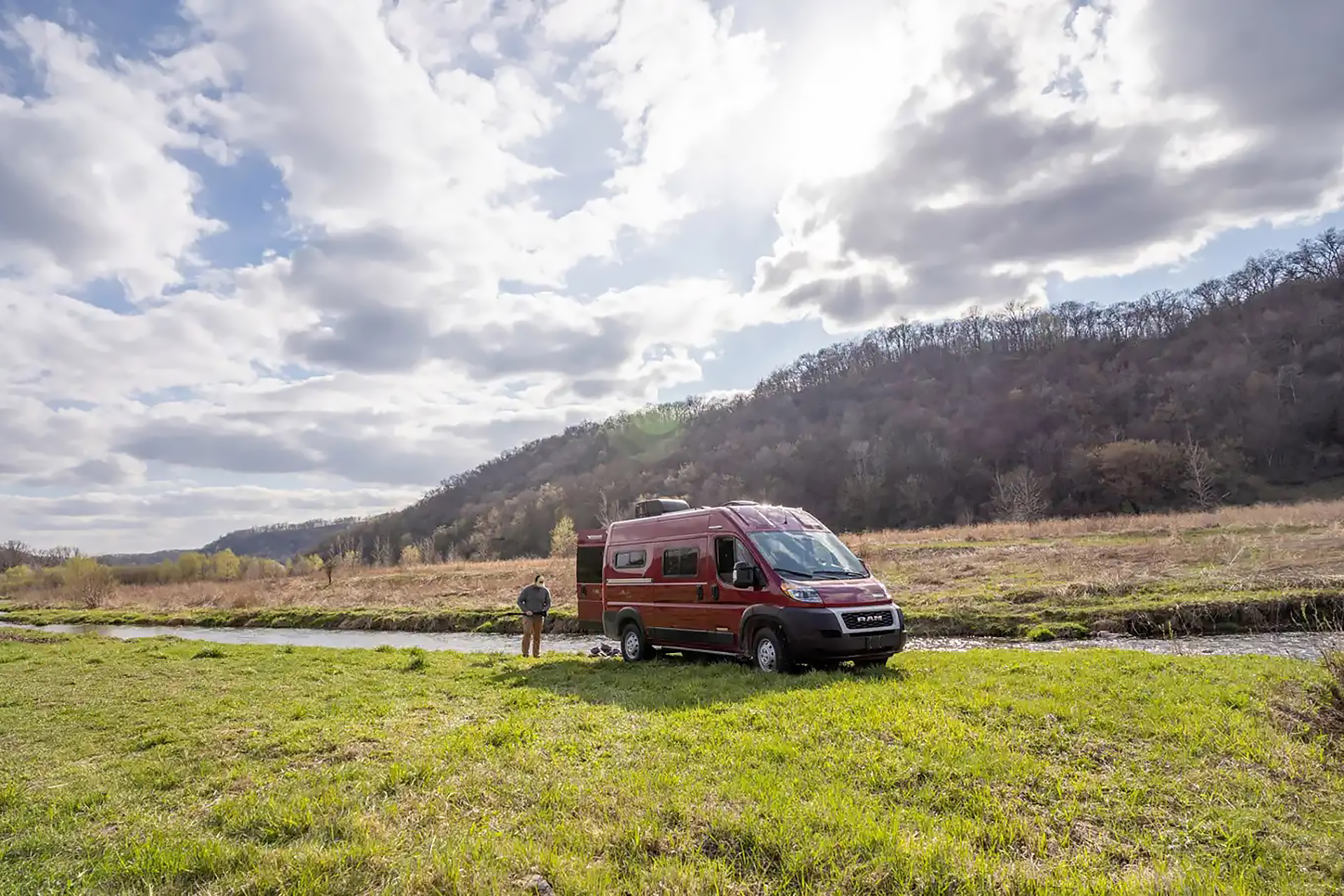  Winnebago Solis Pocket Camper Van Uncrate