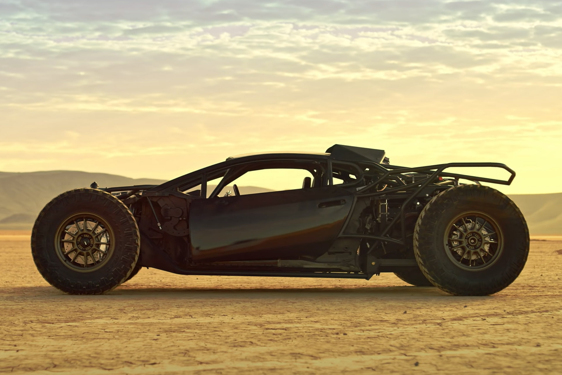 OffRoad Huracan Jumpacan Uncrate