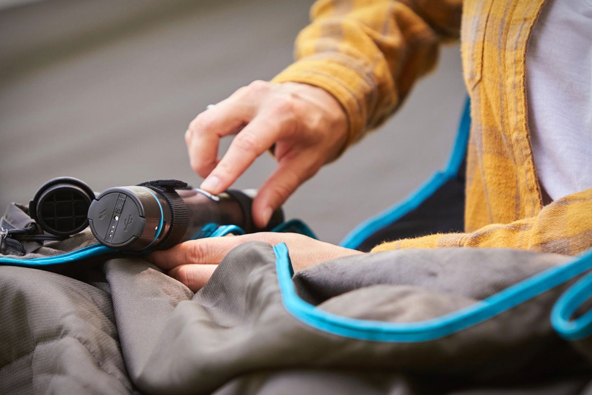 Coleman OneSource Heated Blanket Uncrate