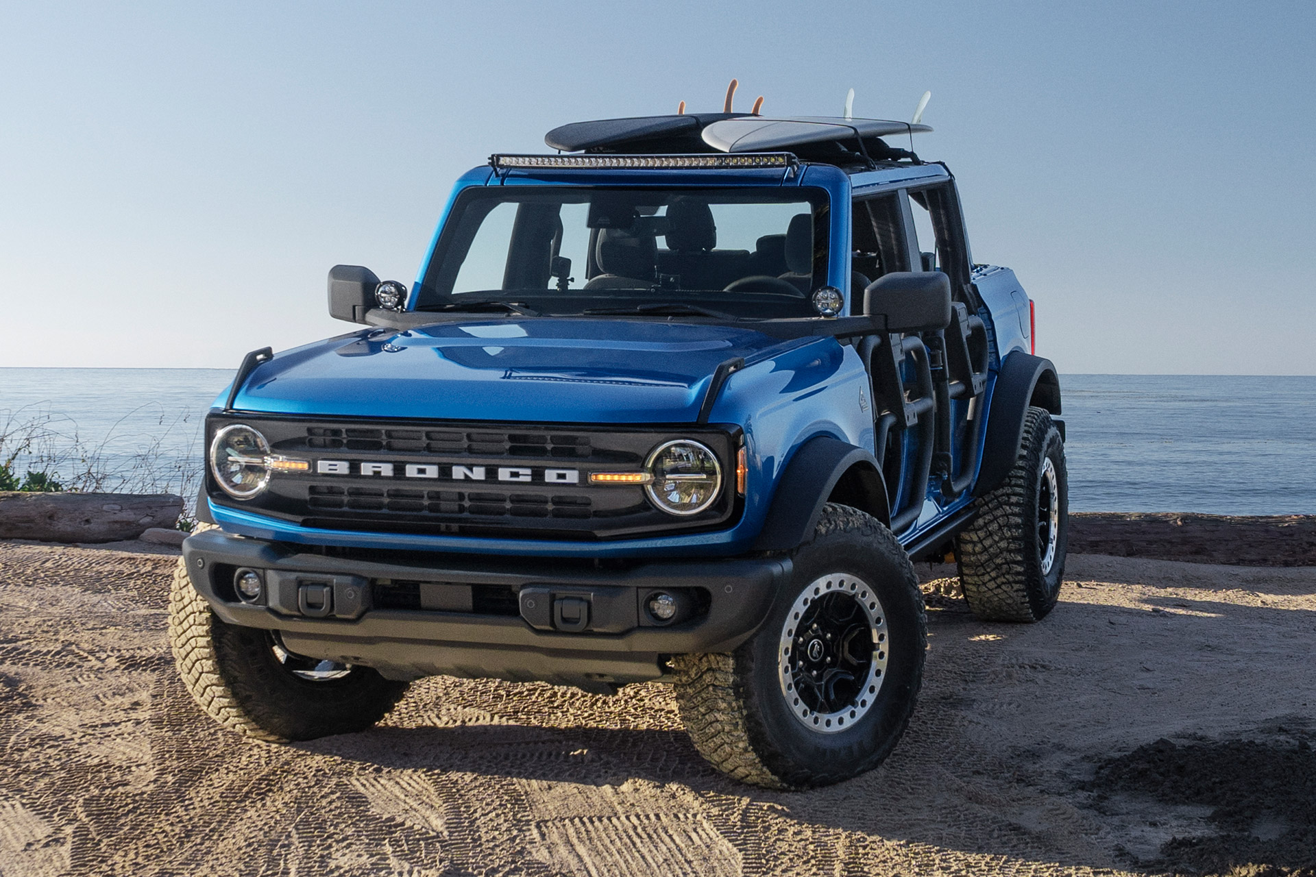 Концептуальный внедорожник Ford Bronco Riptide 2021 года
