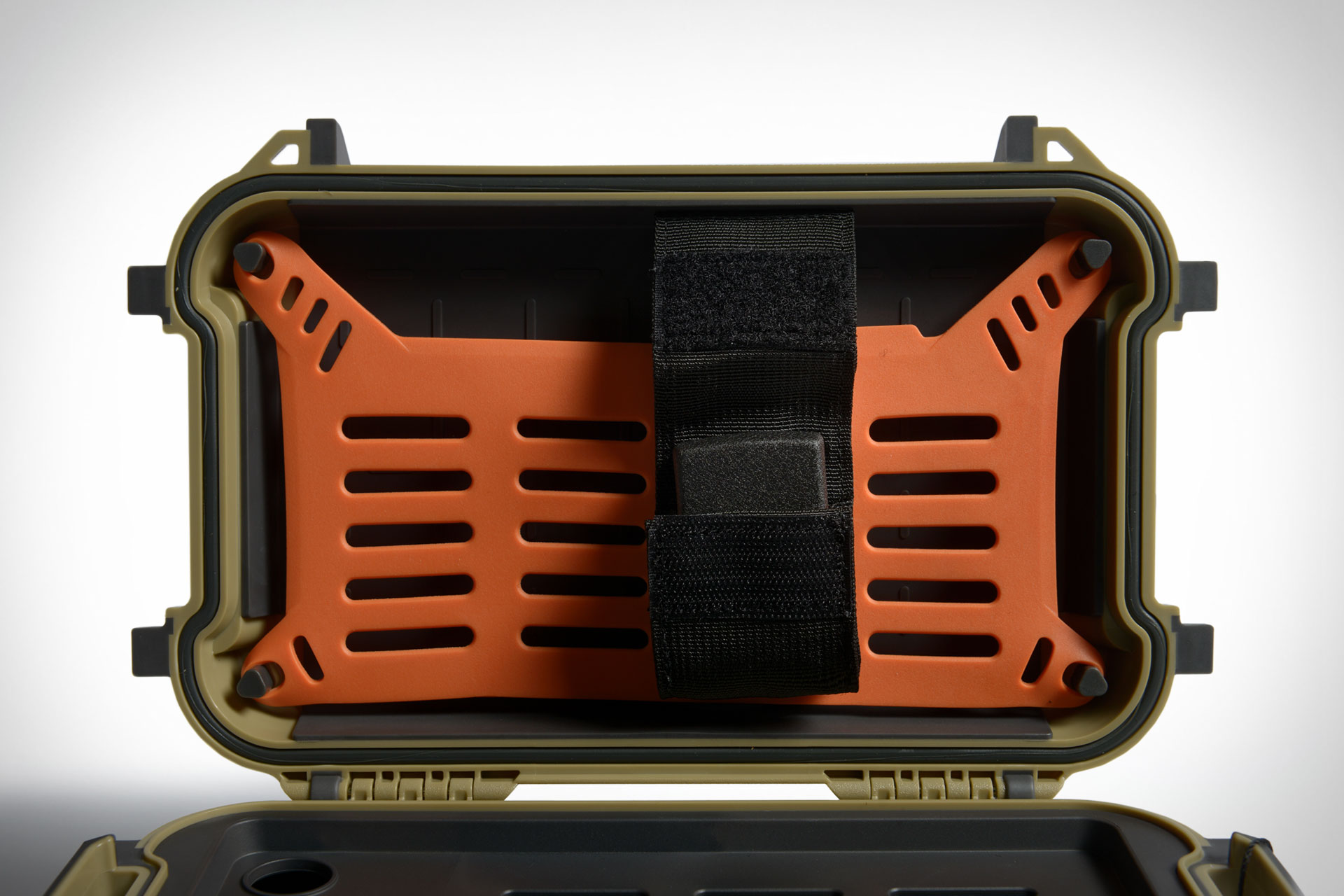 Zippo Tactical Pouch & Lighter Set Uncrate