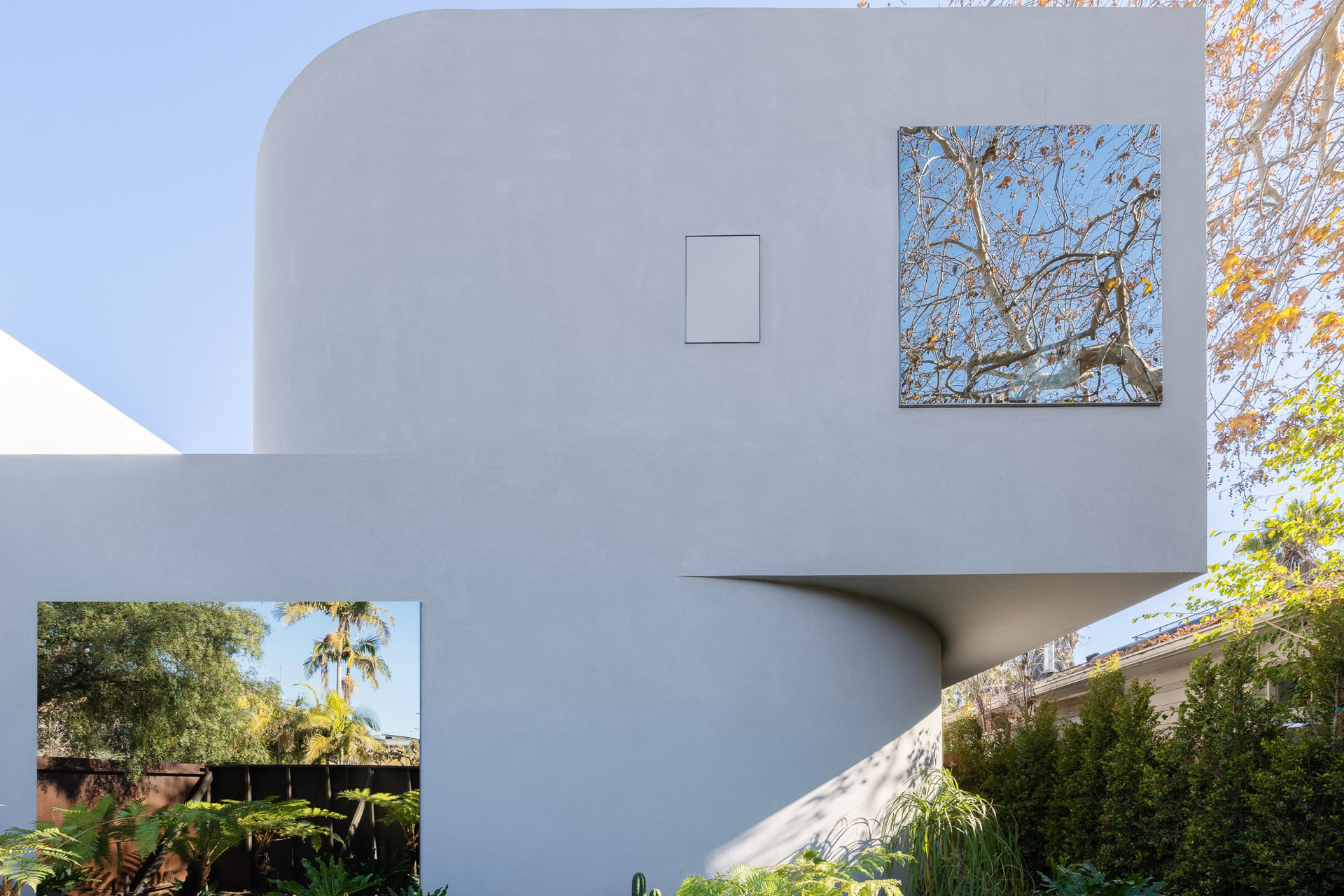 Radius House Uncrate