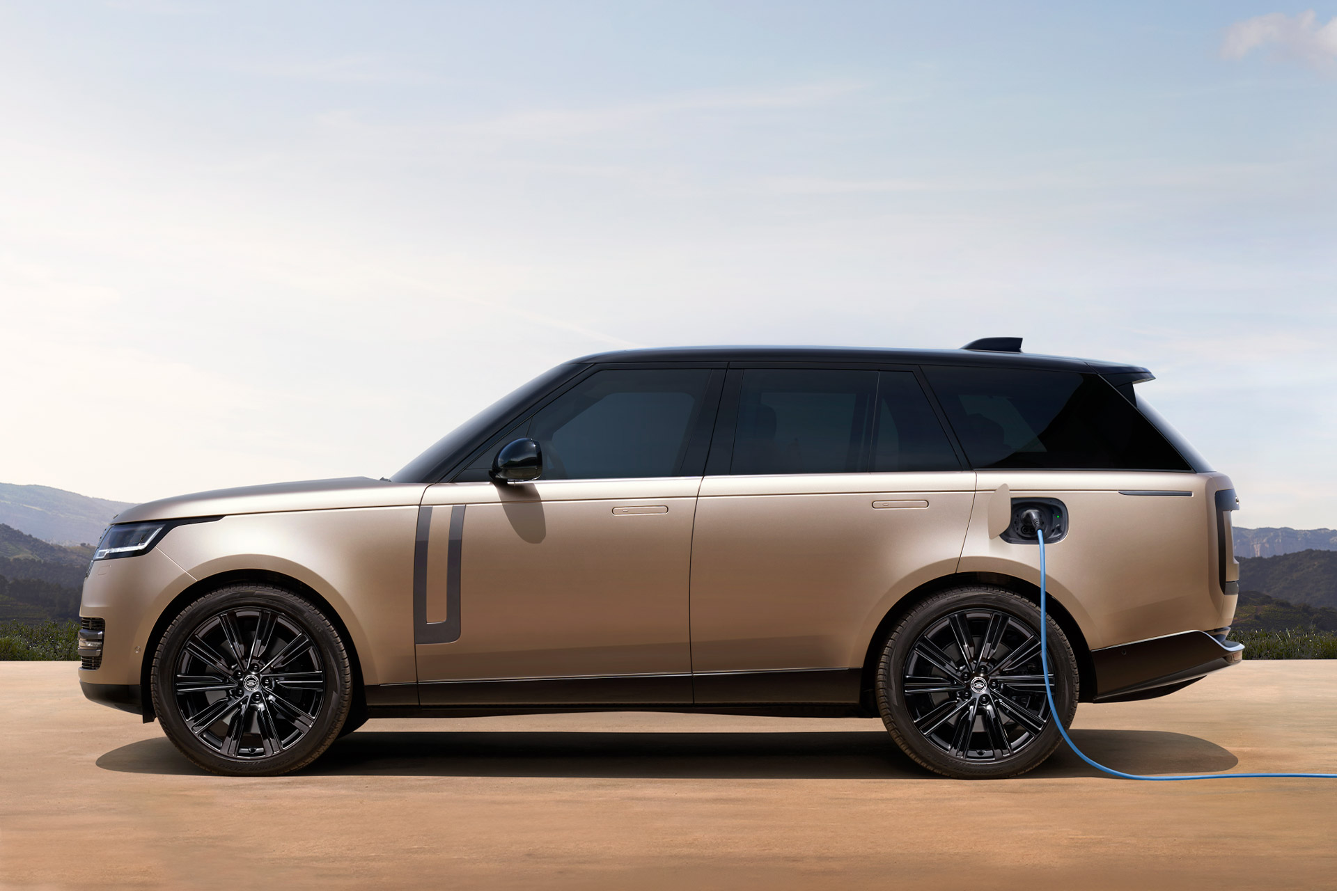 2023 Range Rover Plugin Hybrid SUV Uncrate