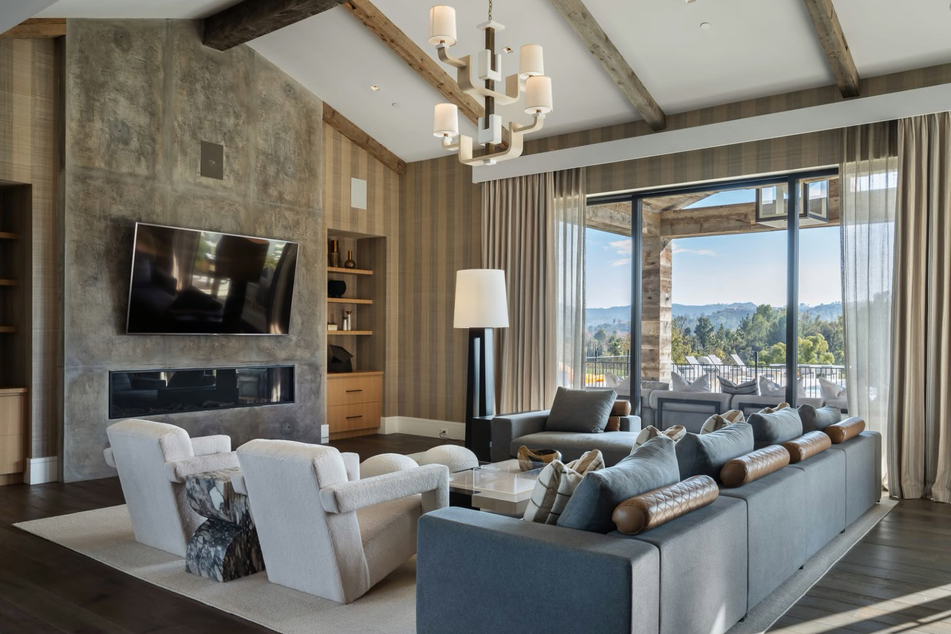 Paradise Valley Estate Uncrate