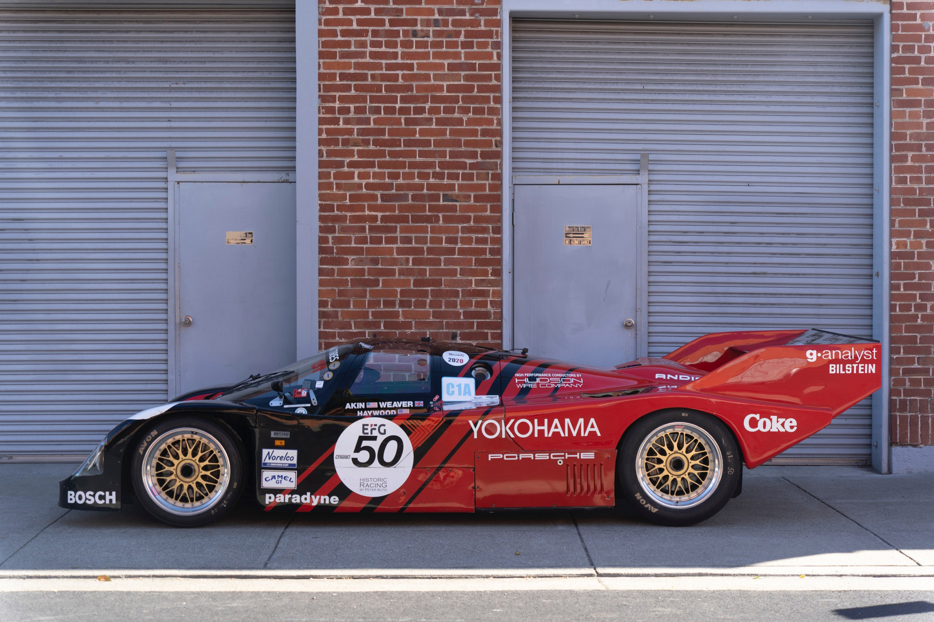 1987 Porsche 962 Race Car | Uncrate