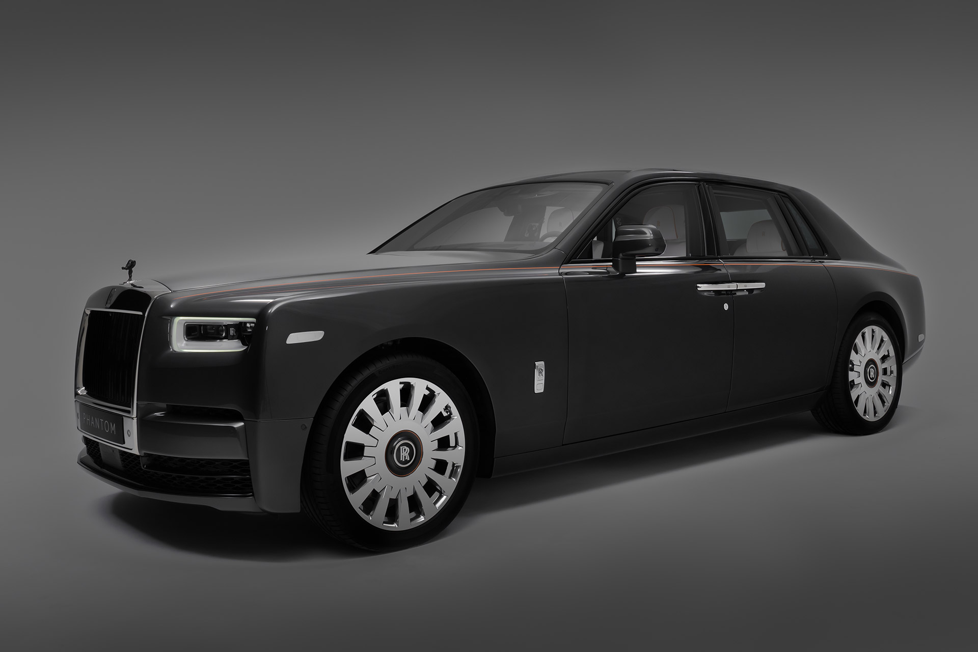 Галерея Rolls Royce Phantom Carbon Veil