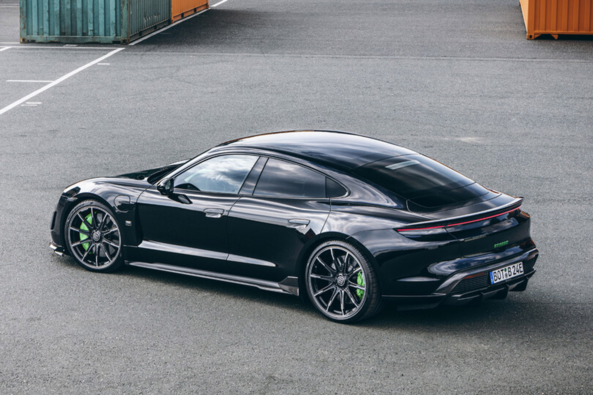 Porsche Taycan Turbo s 2022