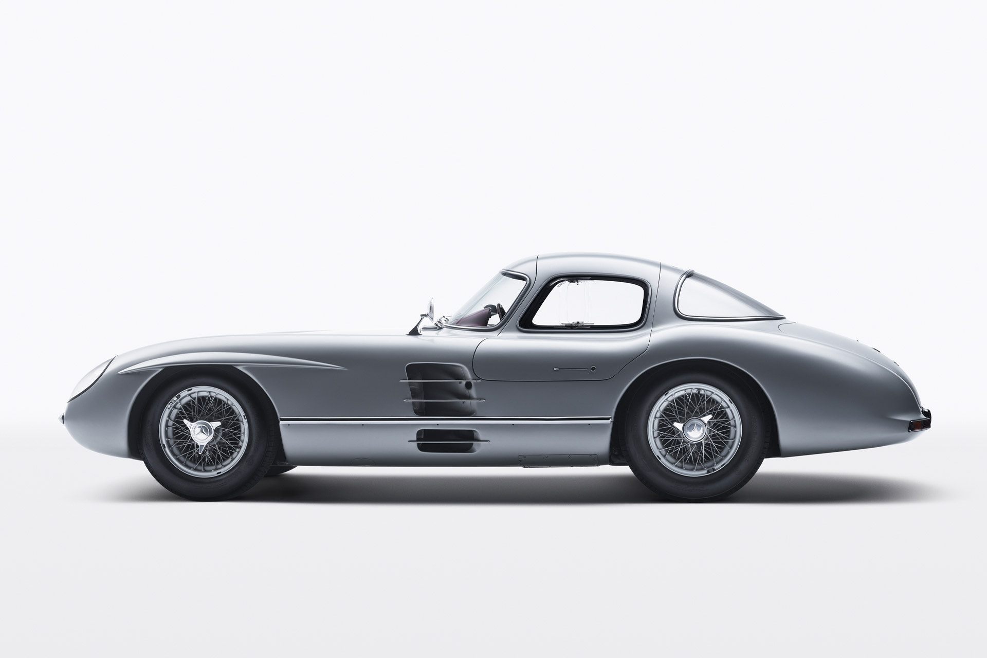 1955 Mercedes-Benz 300 SLR Uhlenhaut Coupe | Uncrate