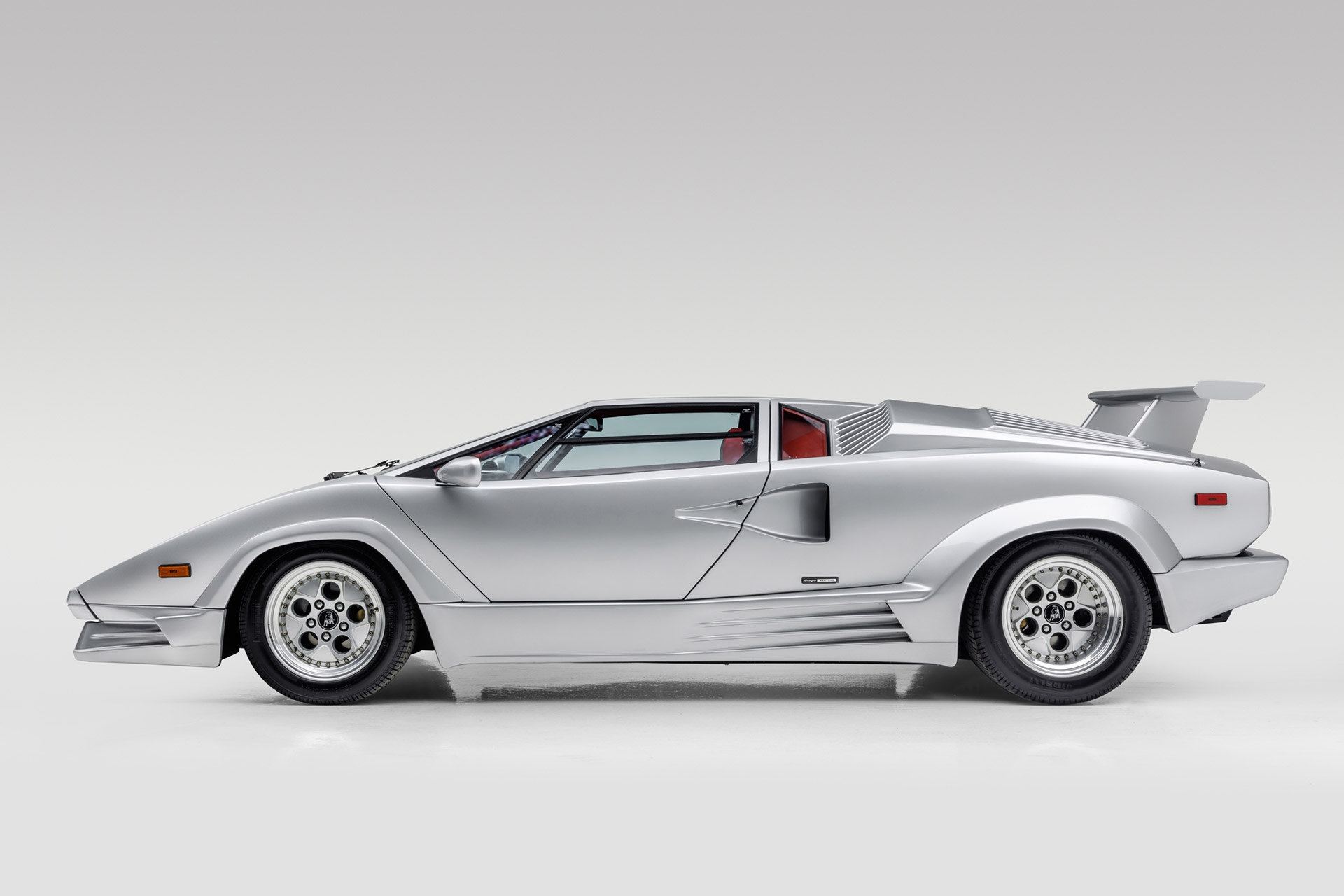 1989 Lamborghini Countach 25th Anniversary Coupe | Uncrate