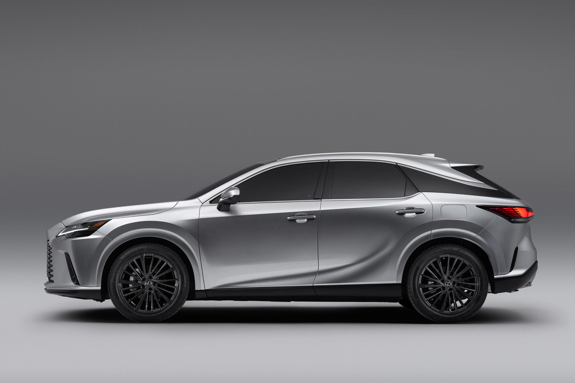 2023 Lexus RX SUV | Uncrate