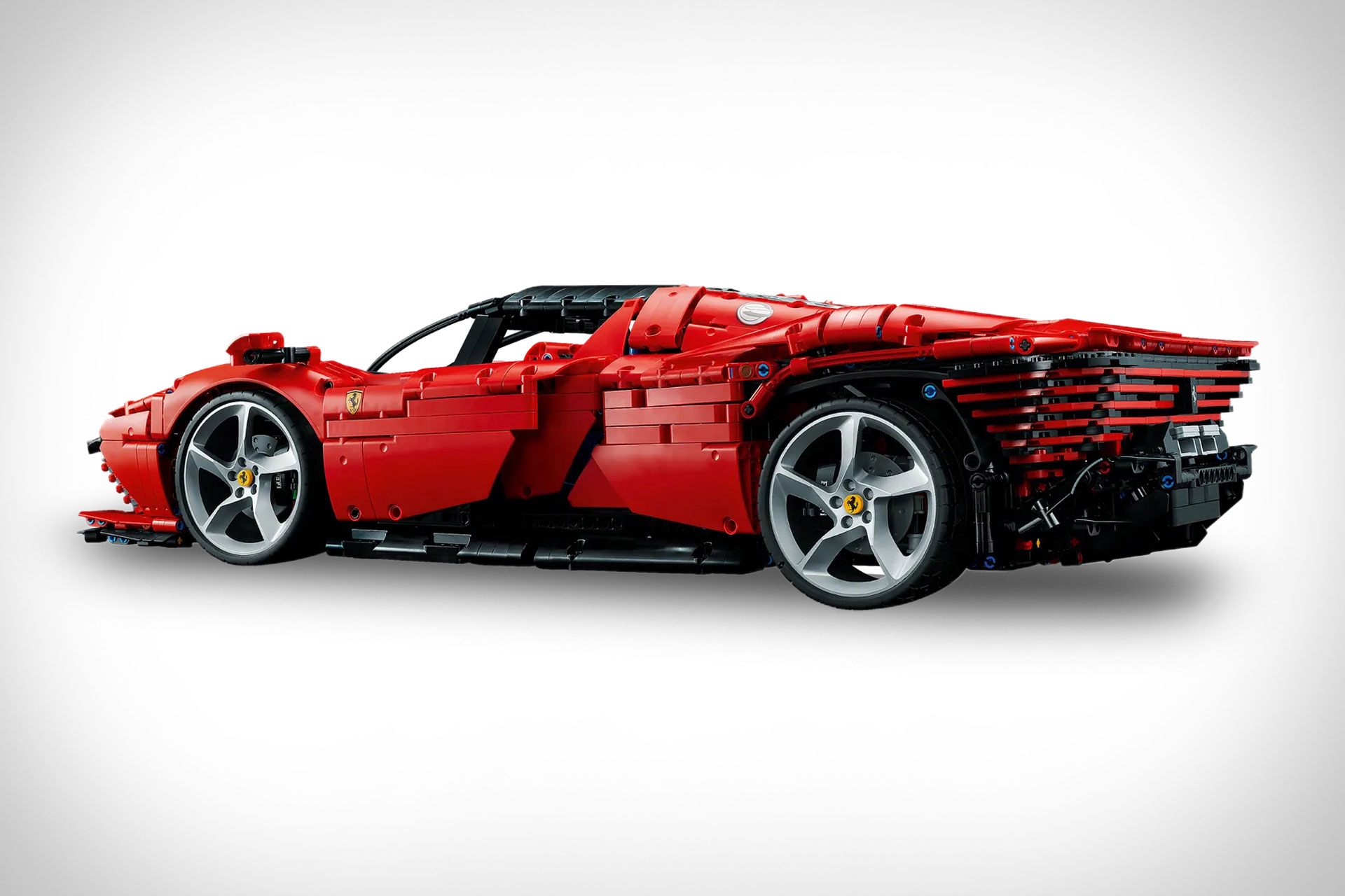 Lego Ferrari Daytona SP3 | Uncrate