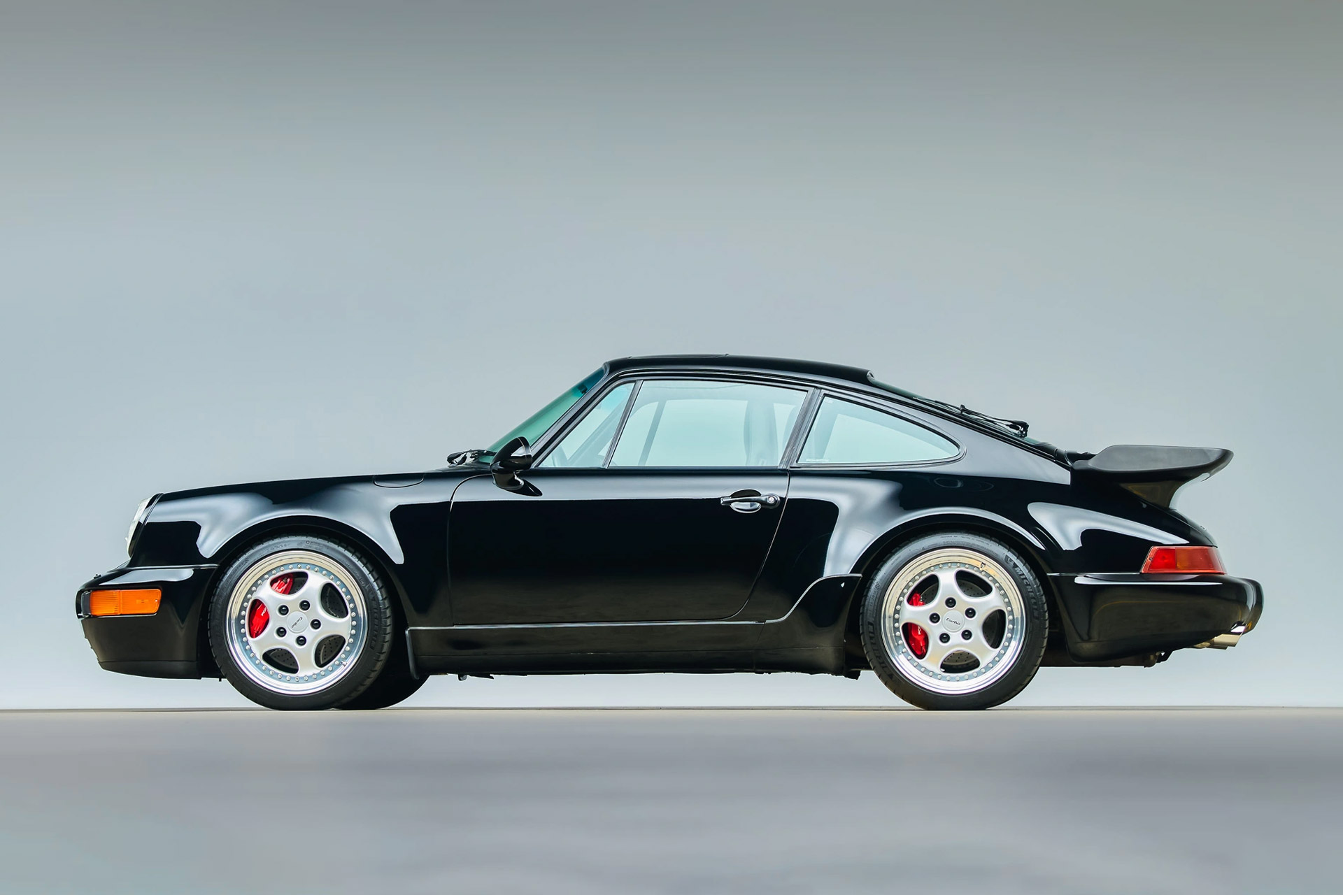 Porsche 911 Turbo 966