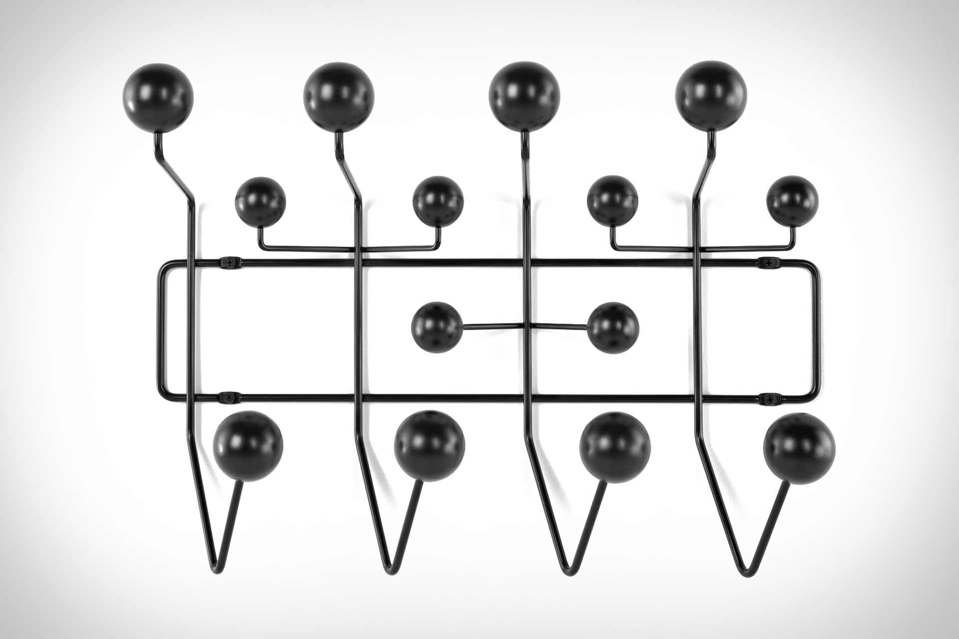 Eames Hang-It-All 衣帽架 | Uncrate