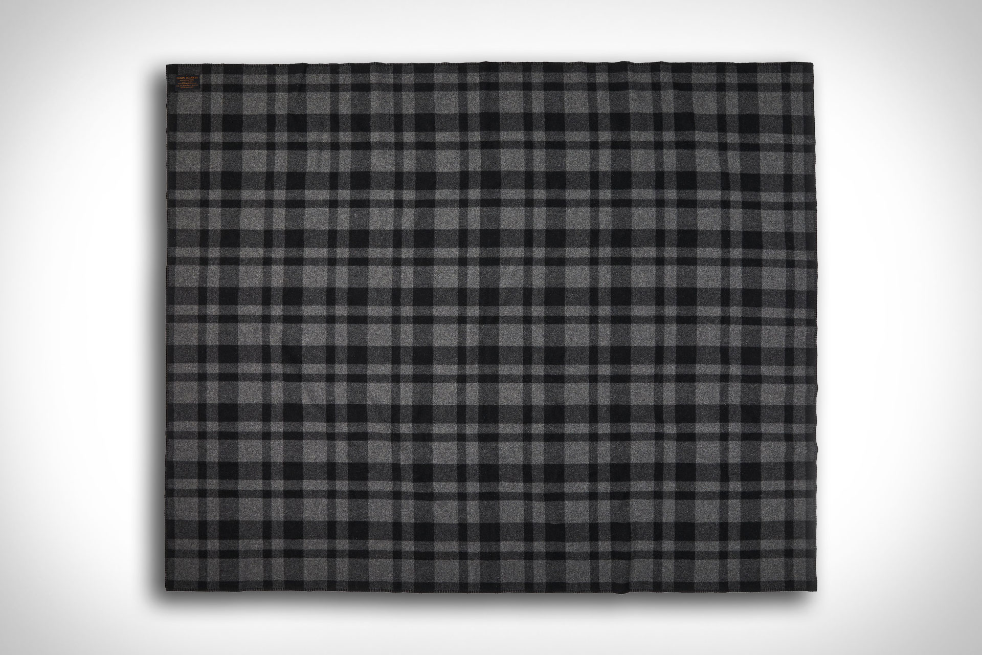 Filson Mackinaw Wool Blanket Uncrate