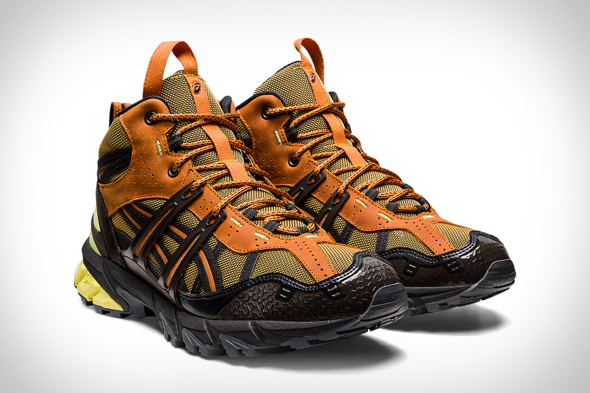 Asics hiking boots best sale