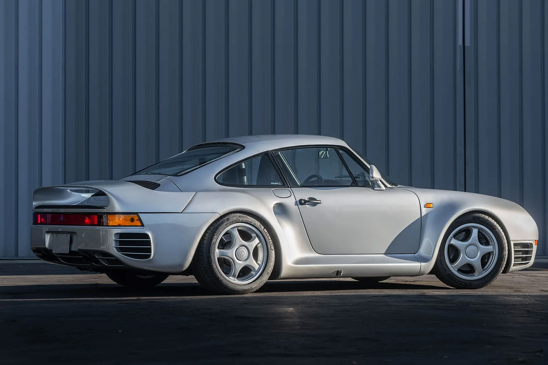 1987 Porsche 959 Komfort | Uncrate