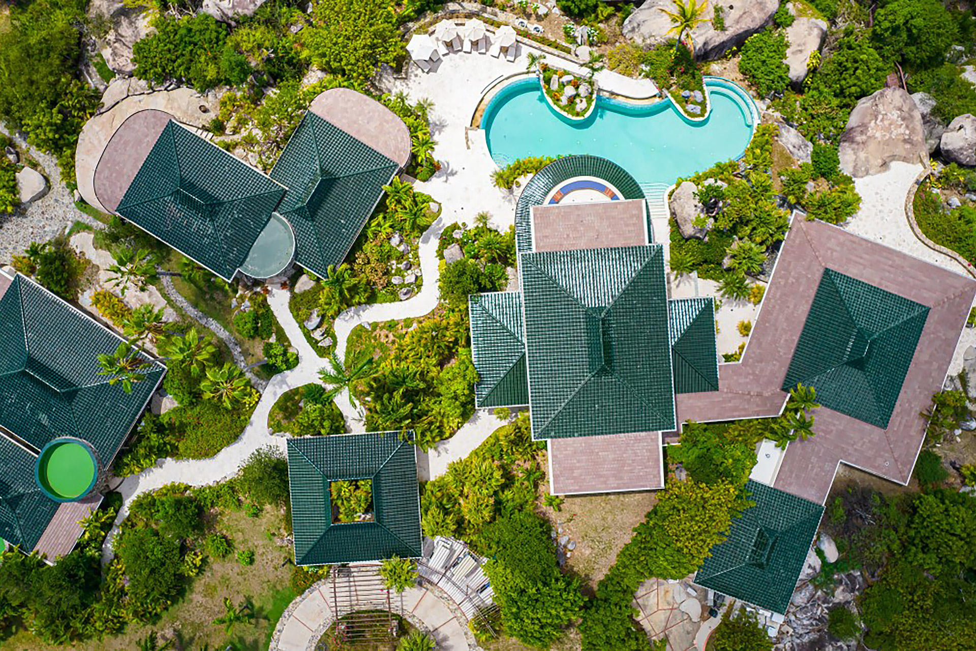 Valley Trunk Estate Uncrate