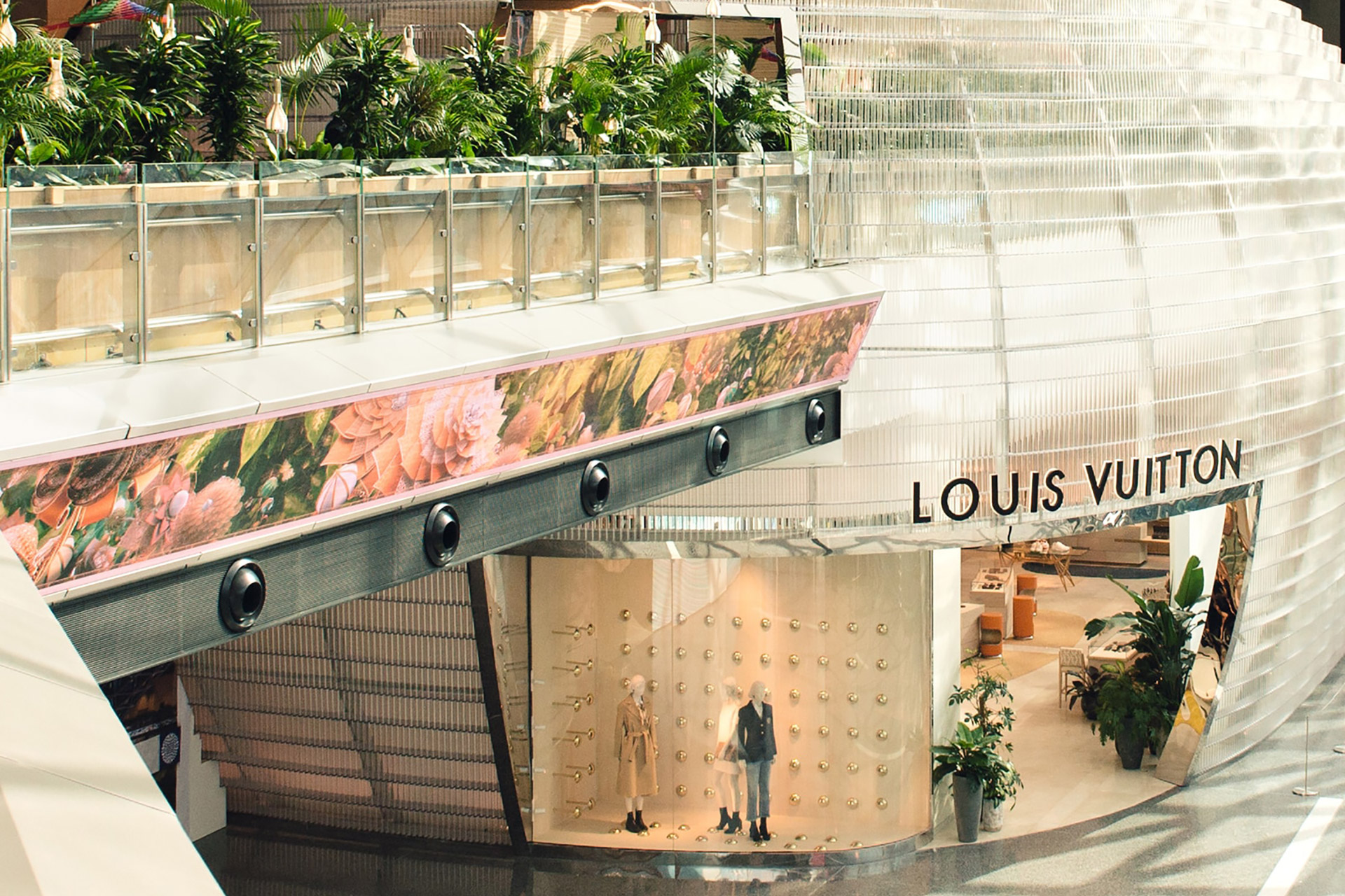 Салон Louis Vuitton Катар