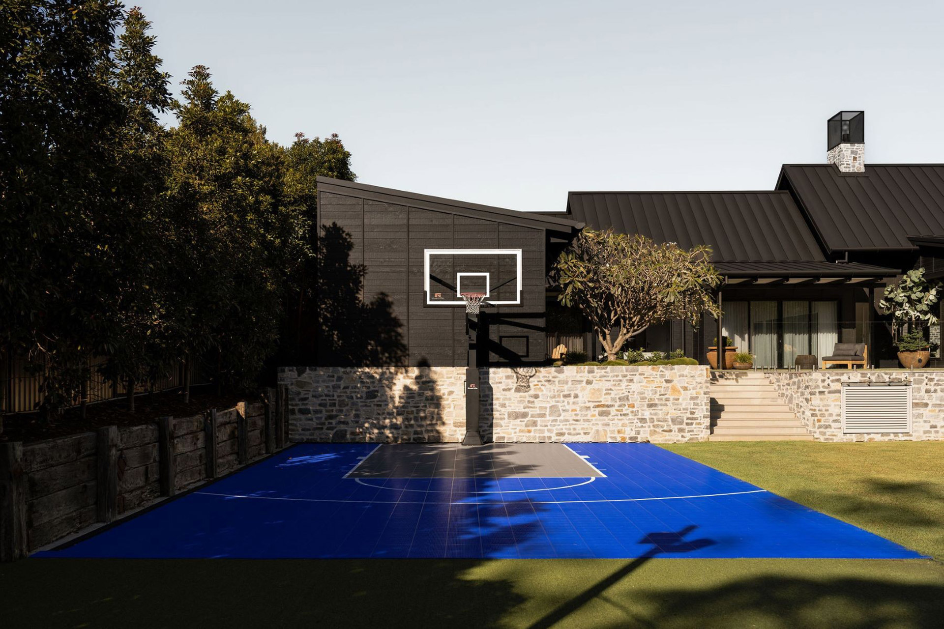 Stonebrook Estate Uncrate