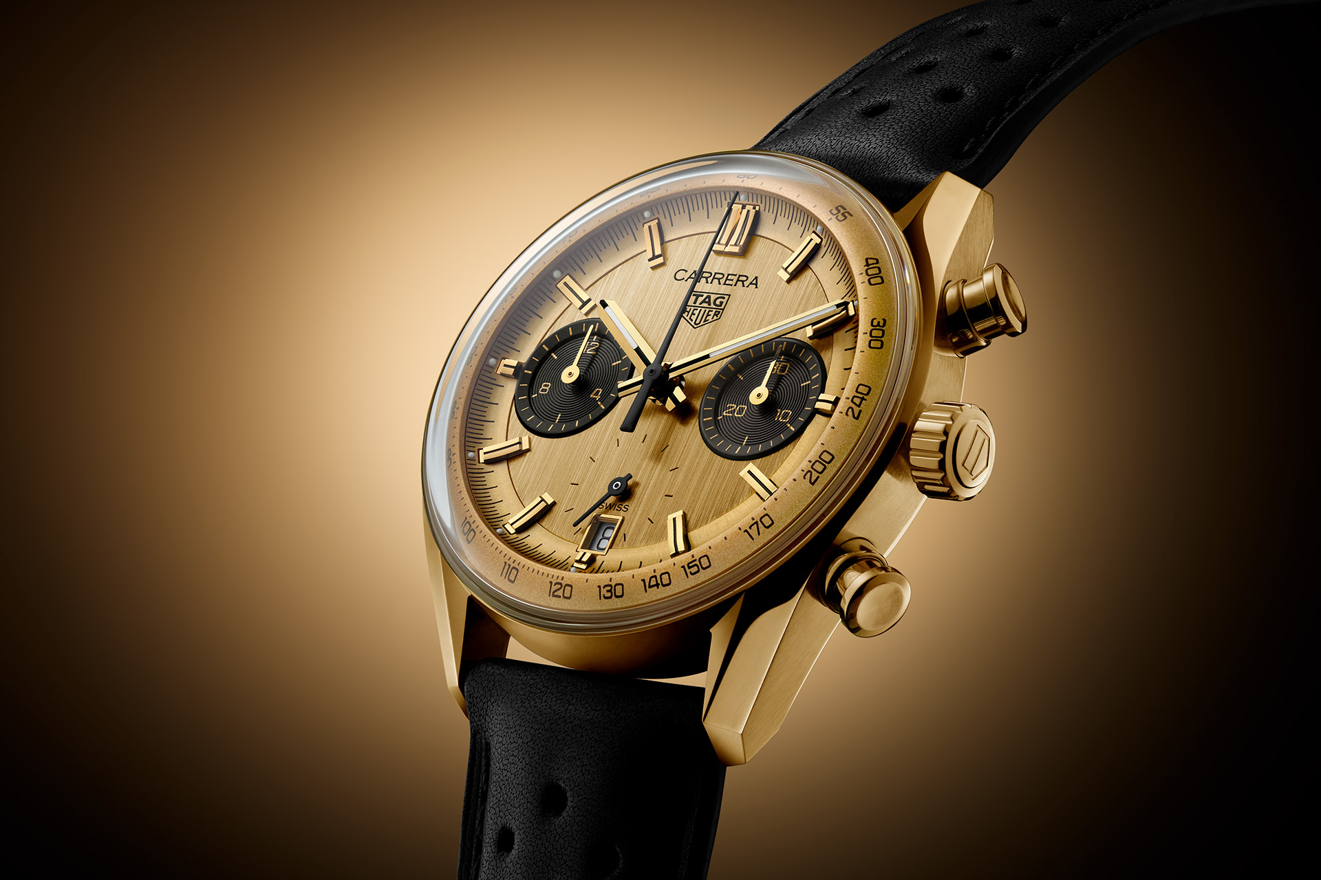 Золотые часы TAG Heuer Carrera с хронографом