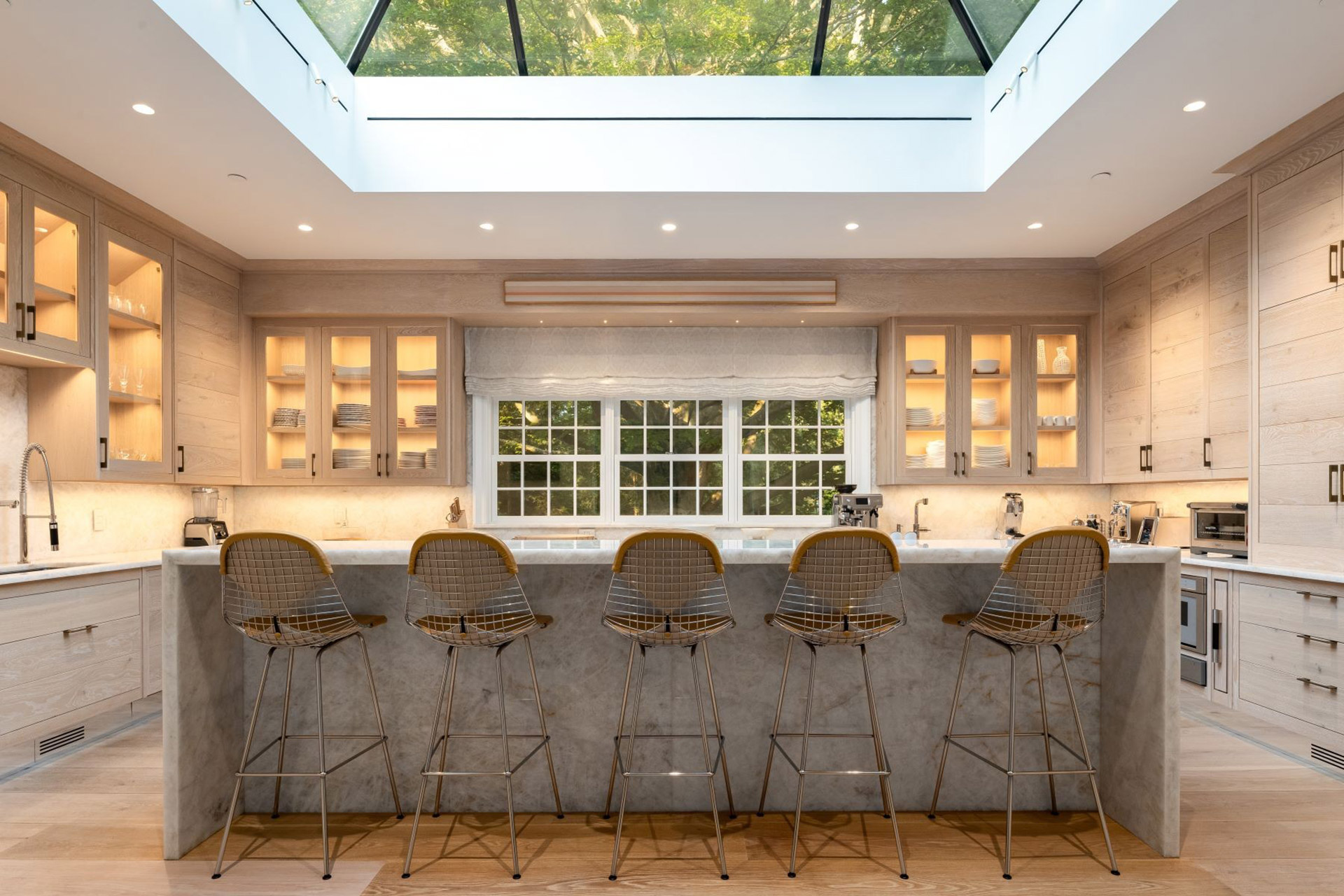 Brook Hollow Farm Uncrate