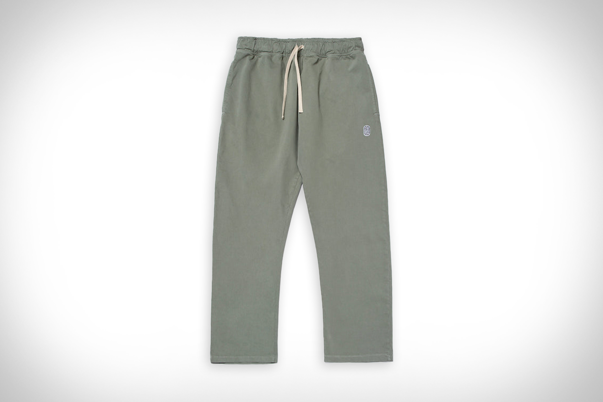 スタンダード イシュー スラッカー パンツ Uncrate