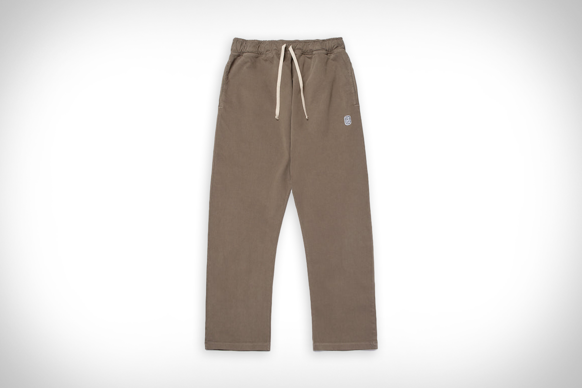 スタンダード イシュー スラッカー パンツ Uncrate