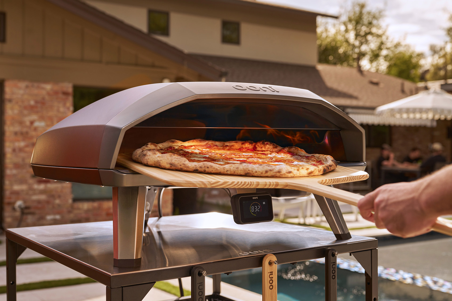 Ooni Koda 2 Max Pizza Oven | Uncrate