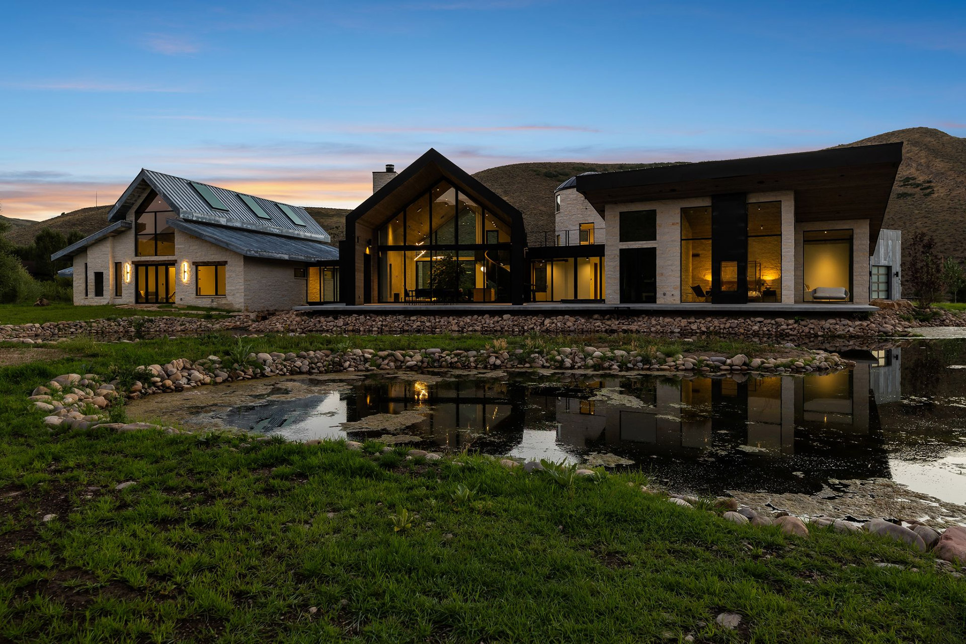 Stark Ranch Rancho Stark | Uncrate