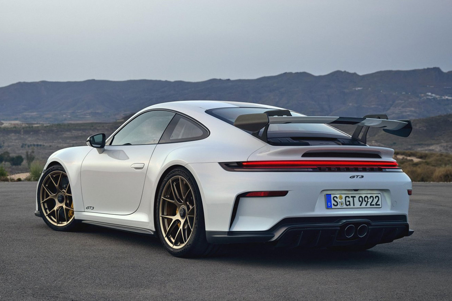 ポルシェ　911 GT3 2025 ポルシェ 911 GT3 | Uncrate