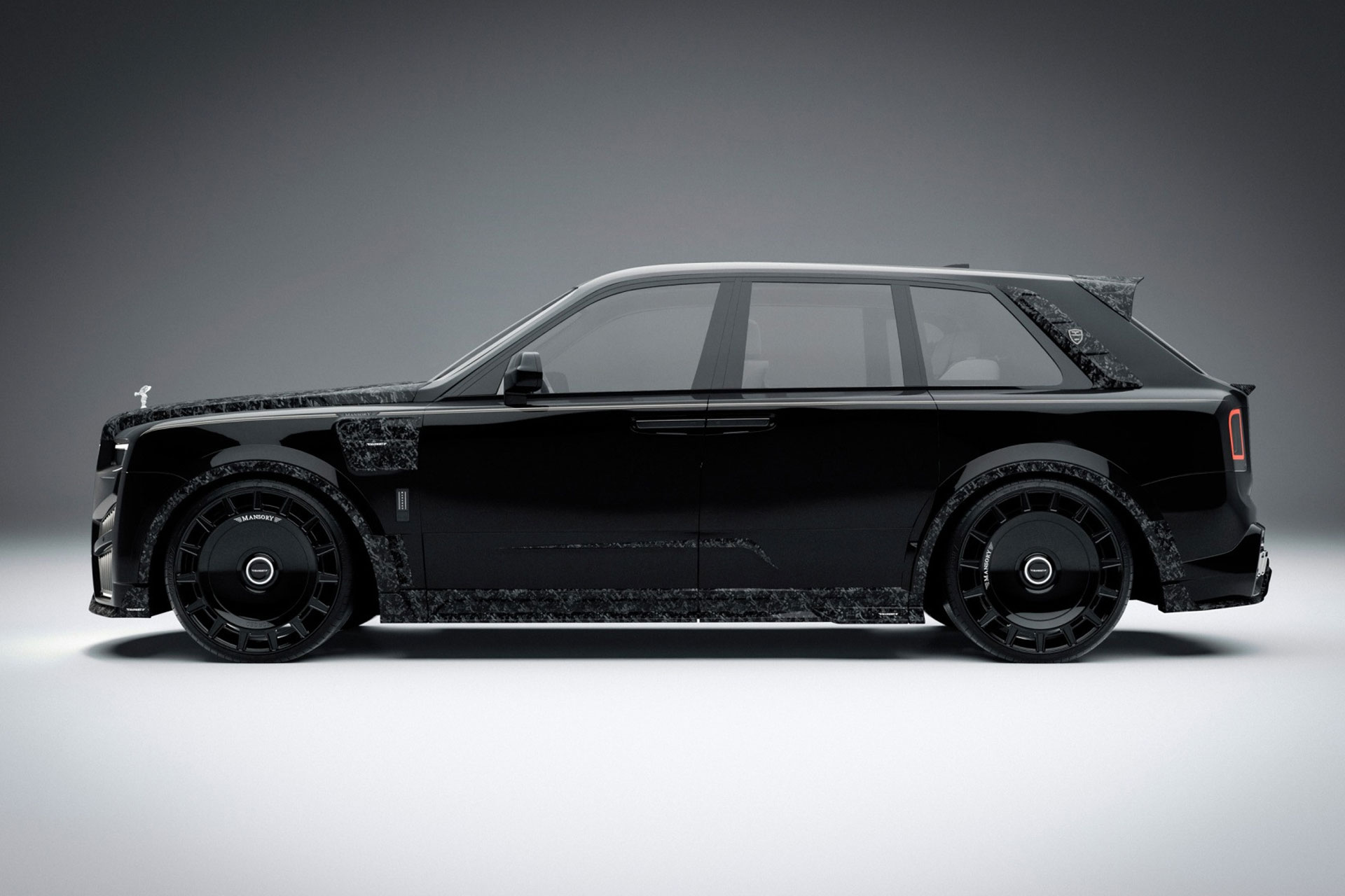 2025 Mansory Rolls-Royce Cullinan SUV | Uncrate